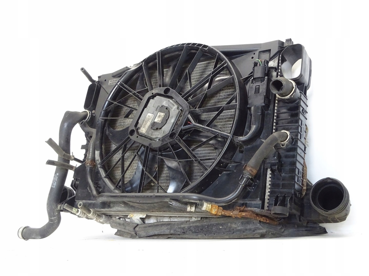 KOMPLET der Kühler Lüfter MERCEDES E W211 3.0 CDI A2115001693