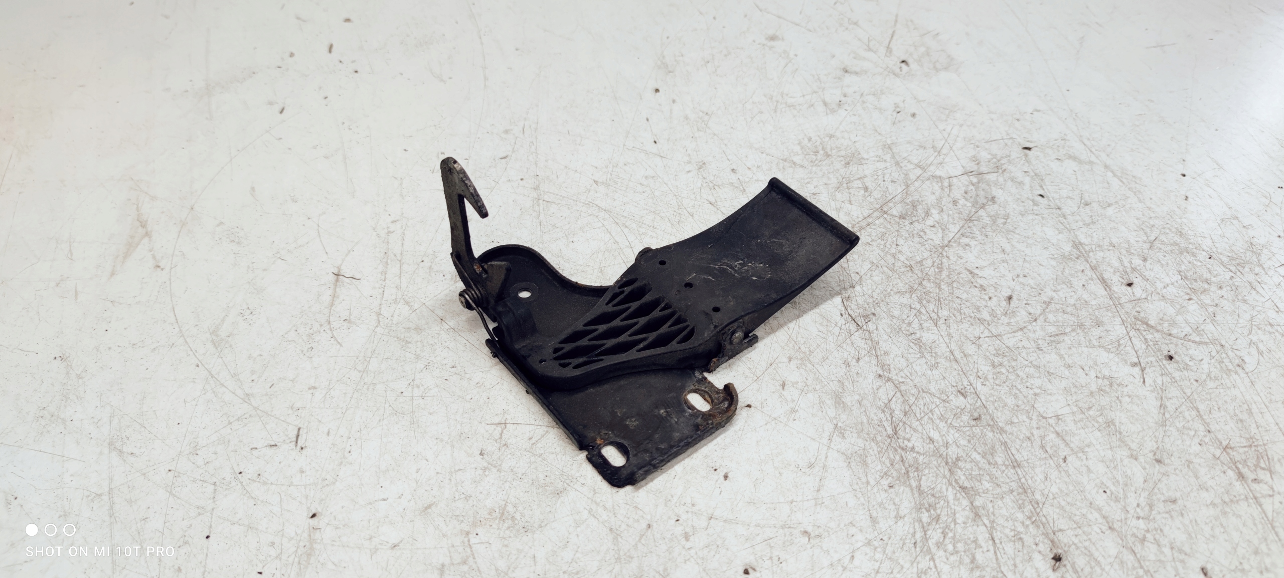 bonnet latch lock RYGIEL AUDI A8 D3 LIFT 4E0823485B