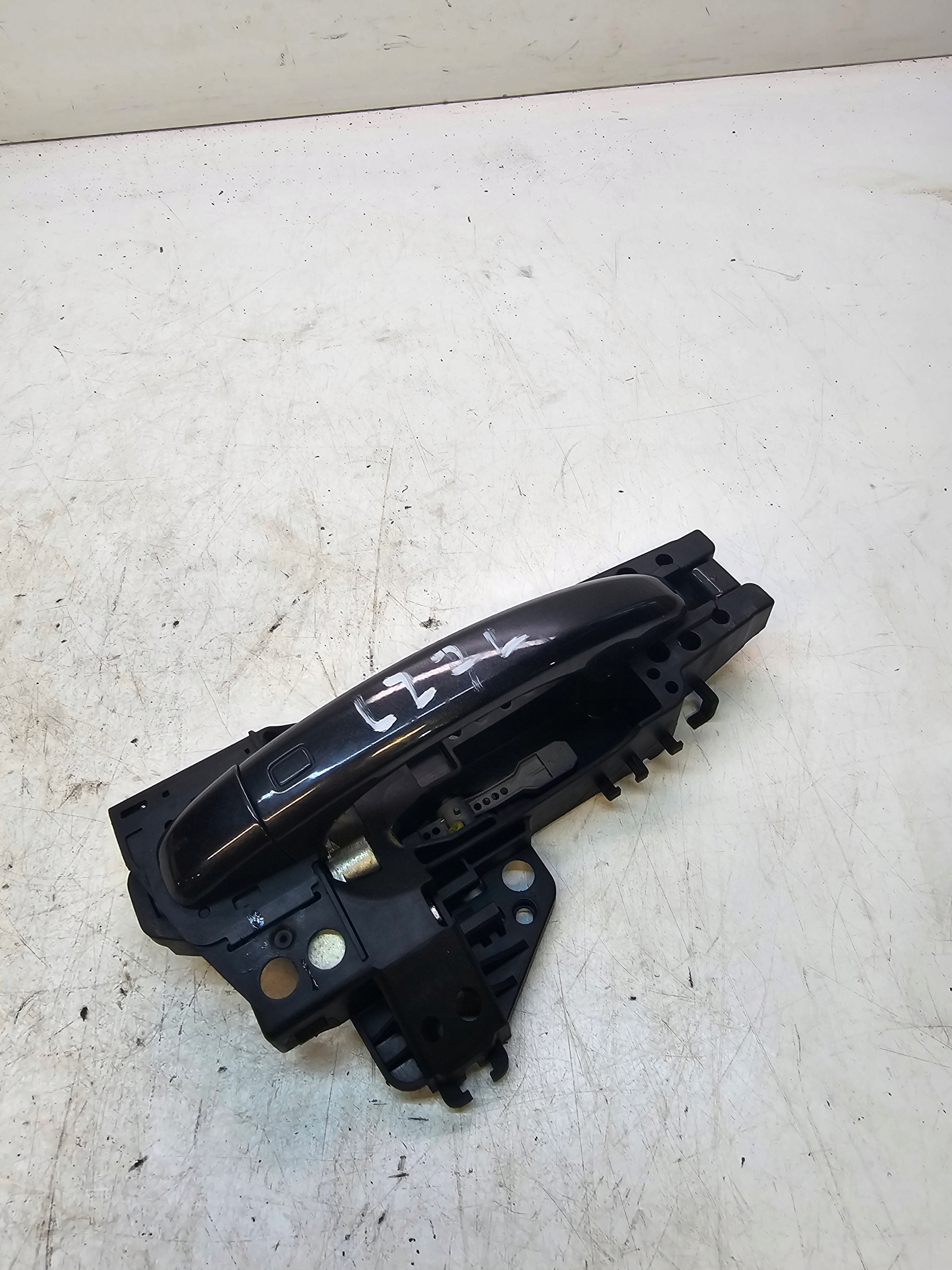 handle right AUDI A4 B8 A5 8T Q5 LZ7L 8T0837886A *