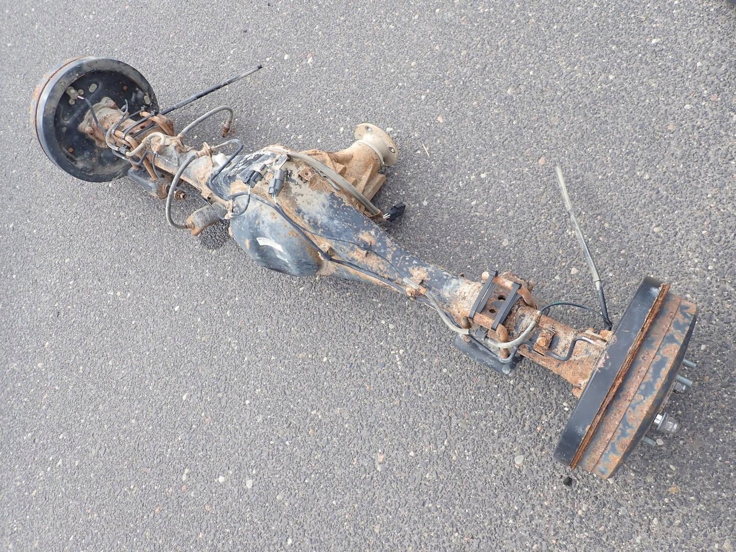 MOST DYFER OŚ ZAWIESZENIE TYŁ FIAT FULLBACK 17R Typ samochodu 4x4/SUV Samochody osobowe