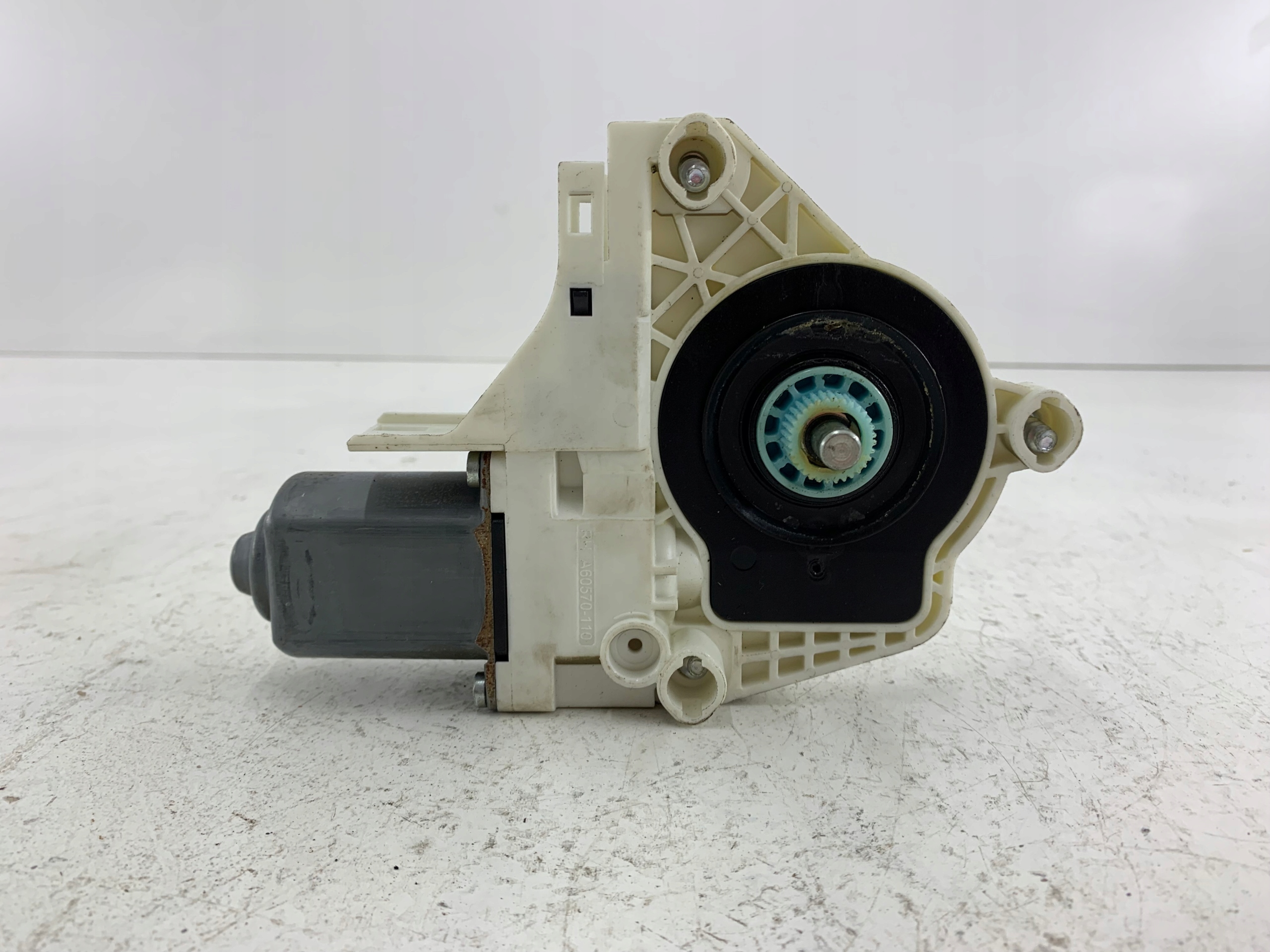 AUDI A4 B8 mini motor windows left rear part 8K0959811A