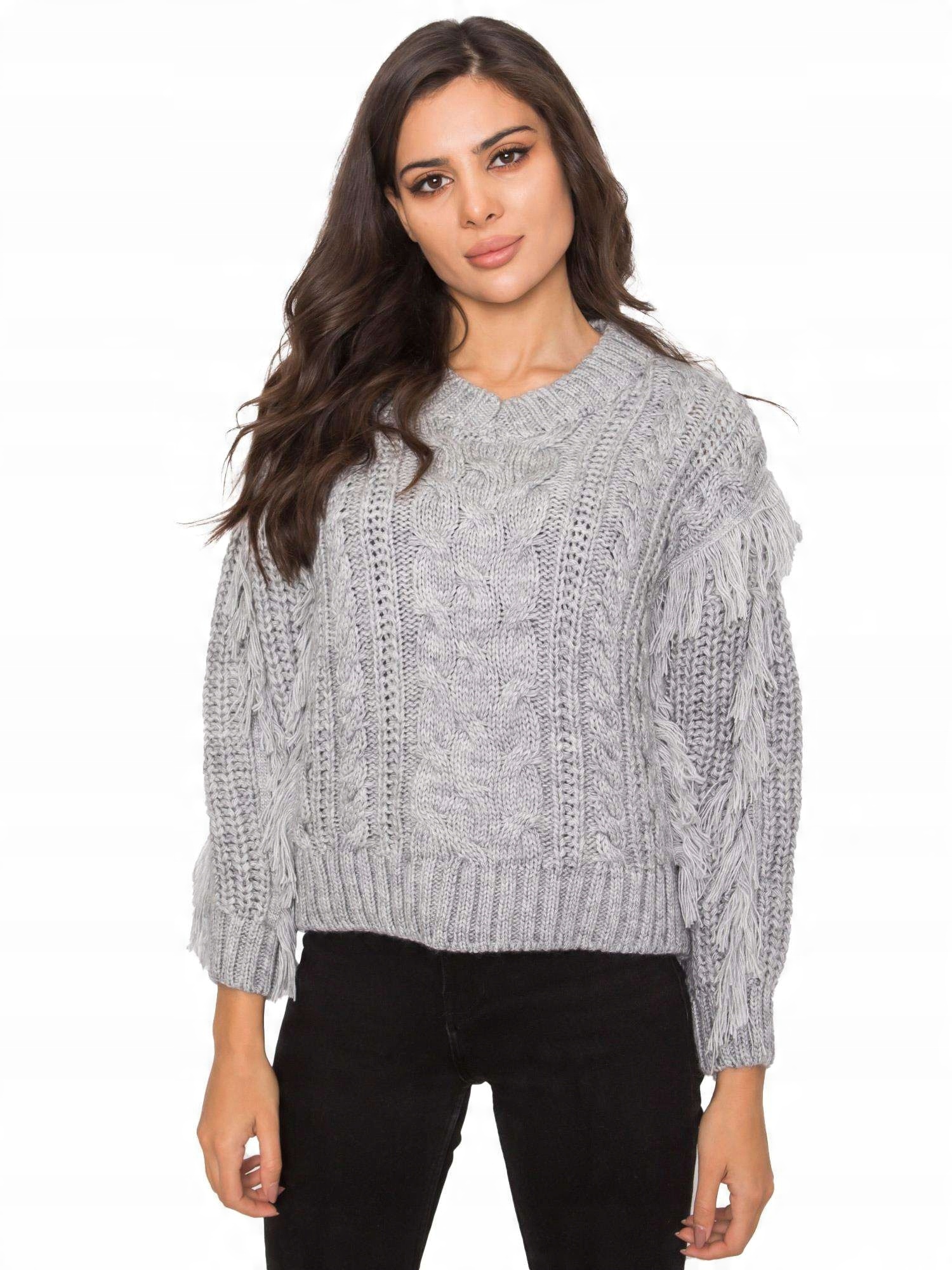 

Sweter Damski z frędzlami Golf w warkocze dekolt V