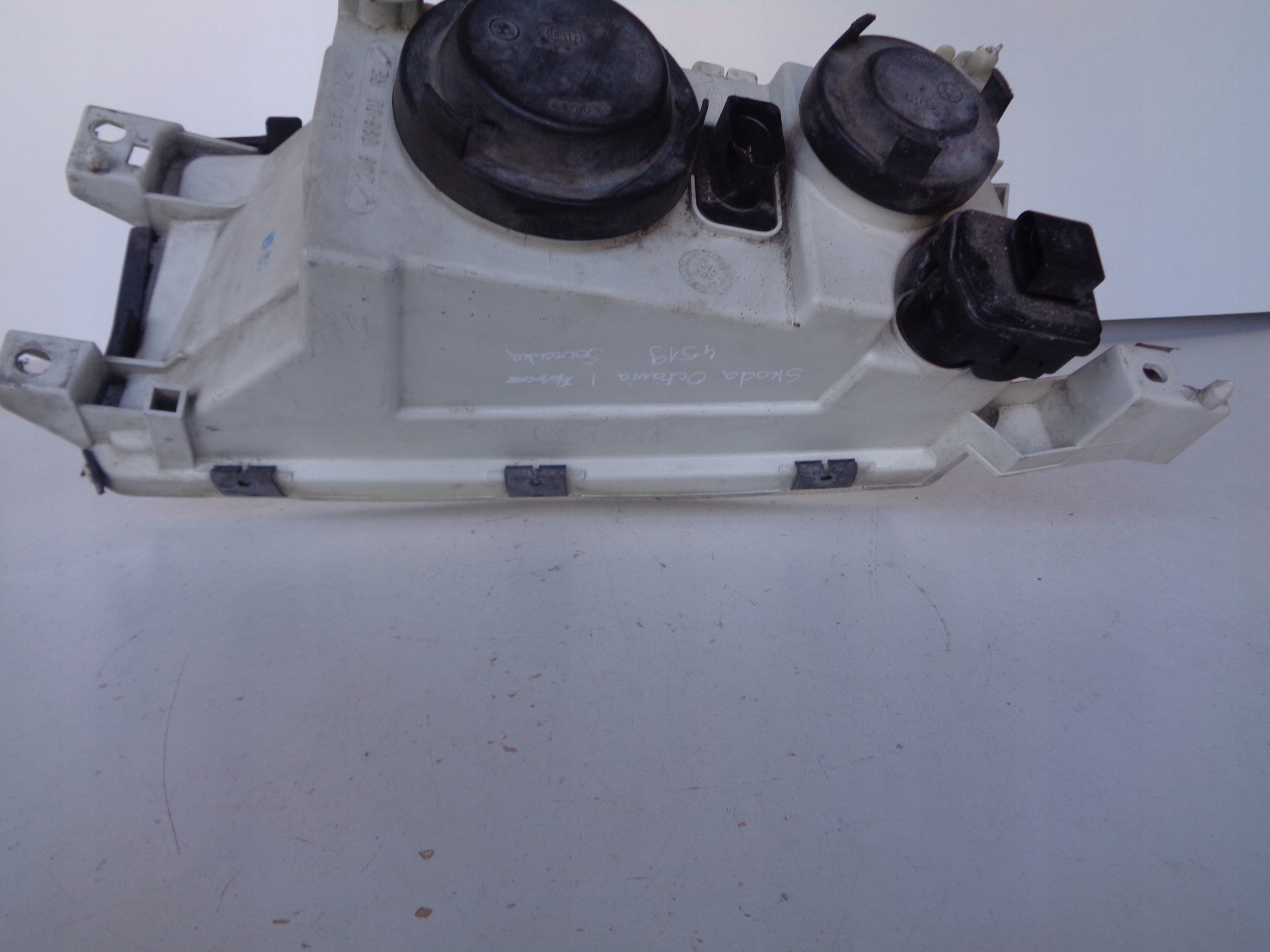light right SKODA OCTAVIA and 1U0 lens 96-99