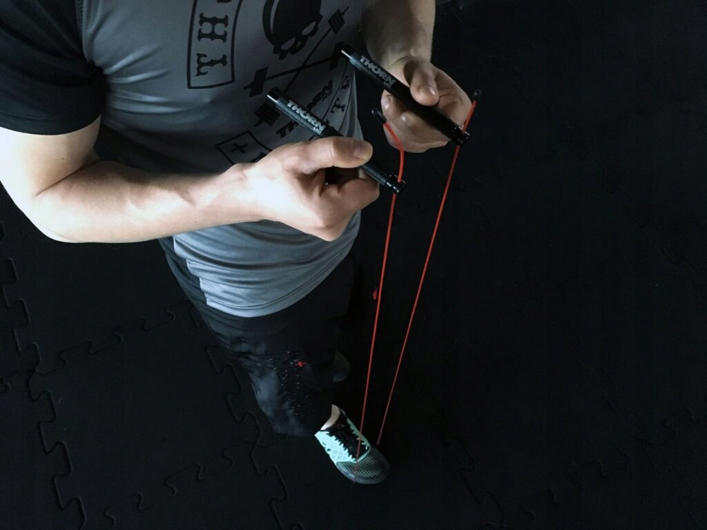 Profesjonalna sportowa skakanka THORN FIT Turbo 2 Kolor dominujący czarny