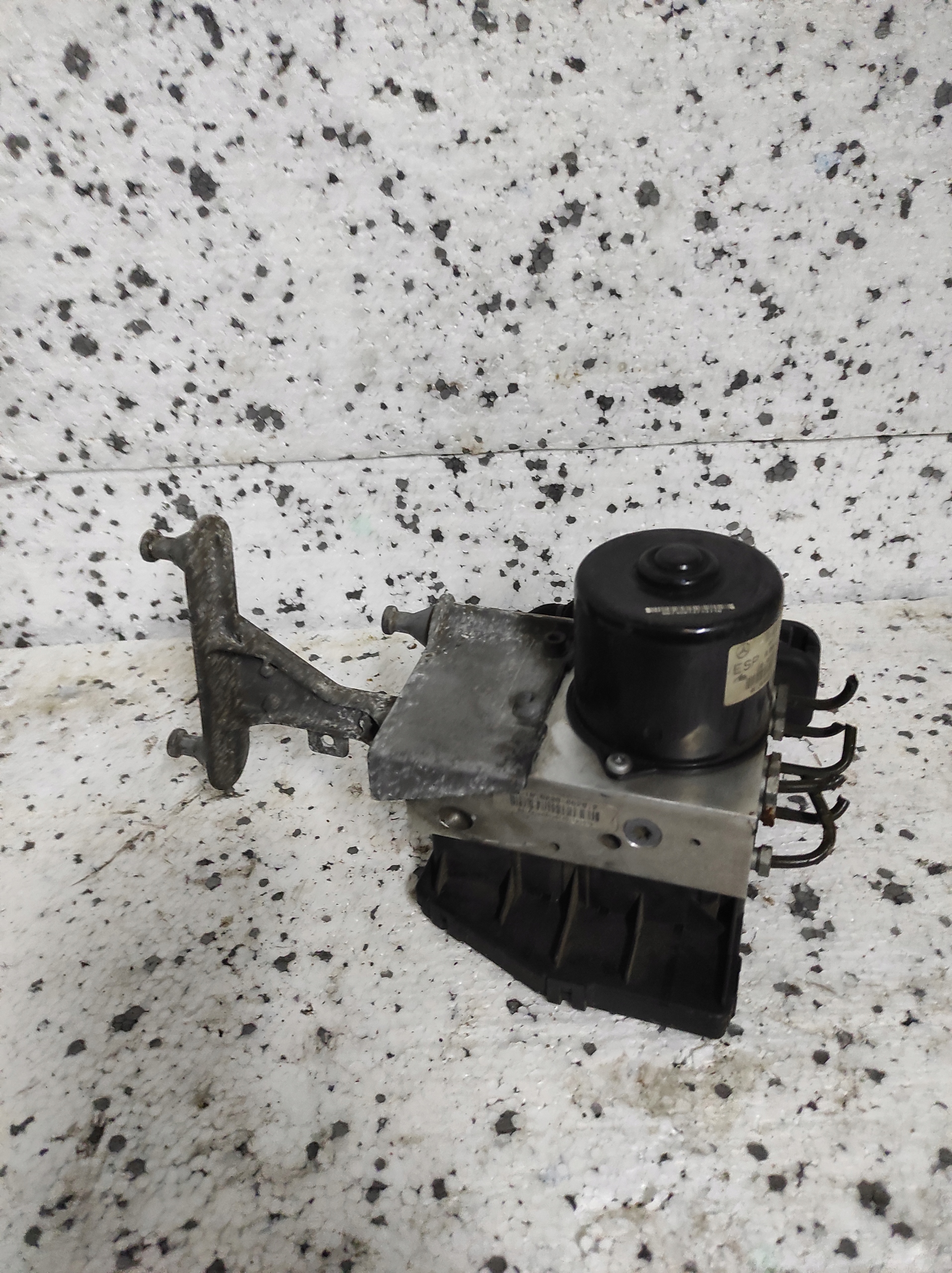 MERCEDES W203 pump ESP ABS A203545632