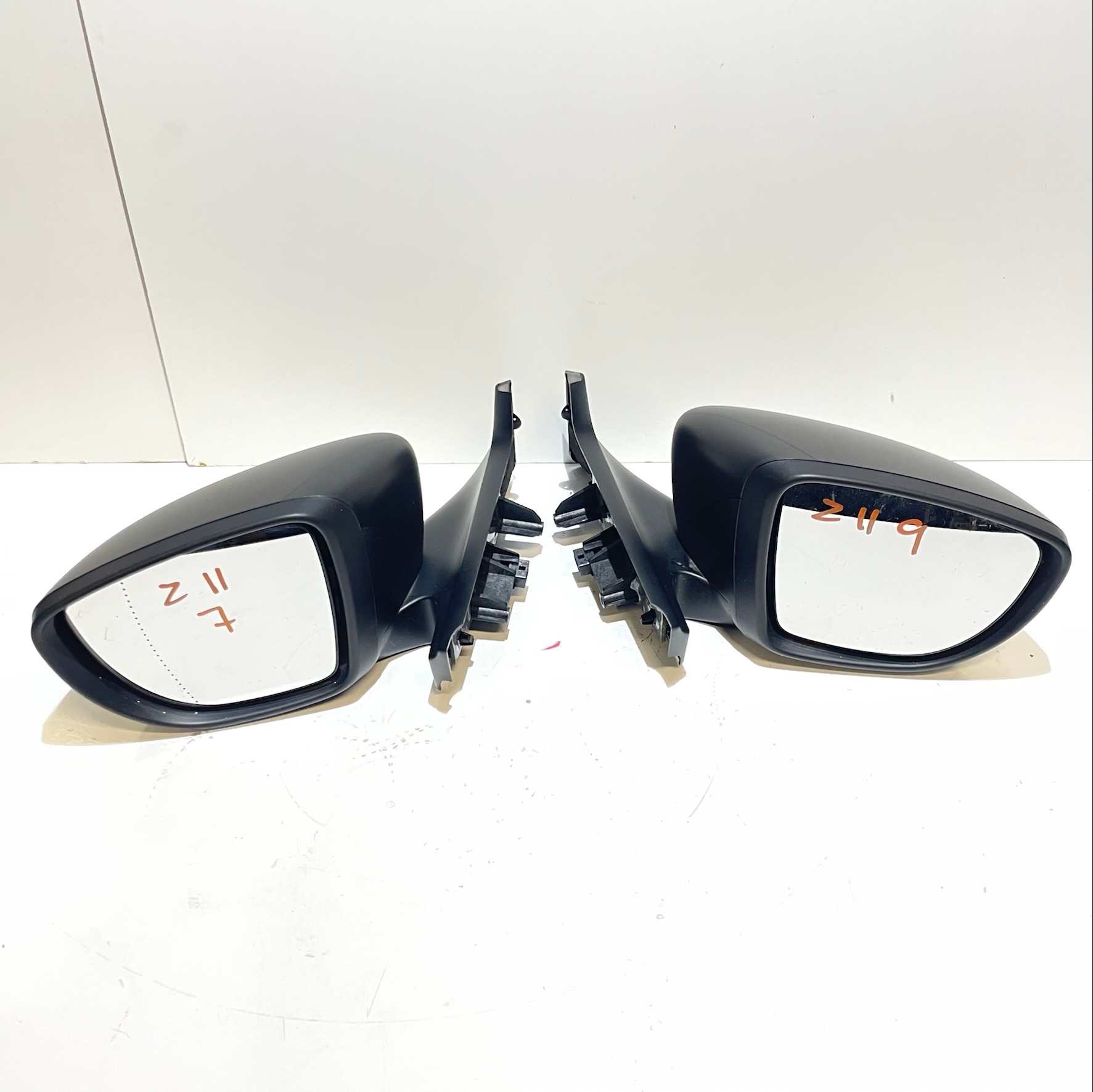 RENAULT ZOE II MIRROR LEFT 7 VERTICAL