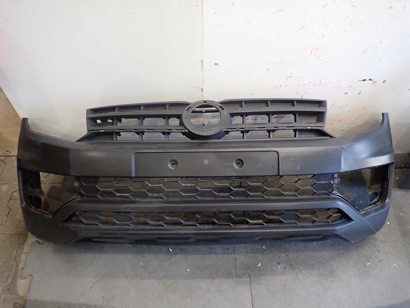 bumper front front VW AMAROK LIFT 2016