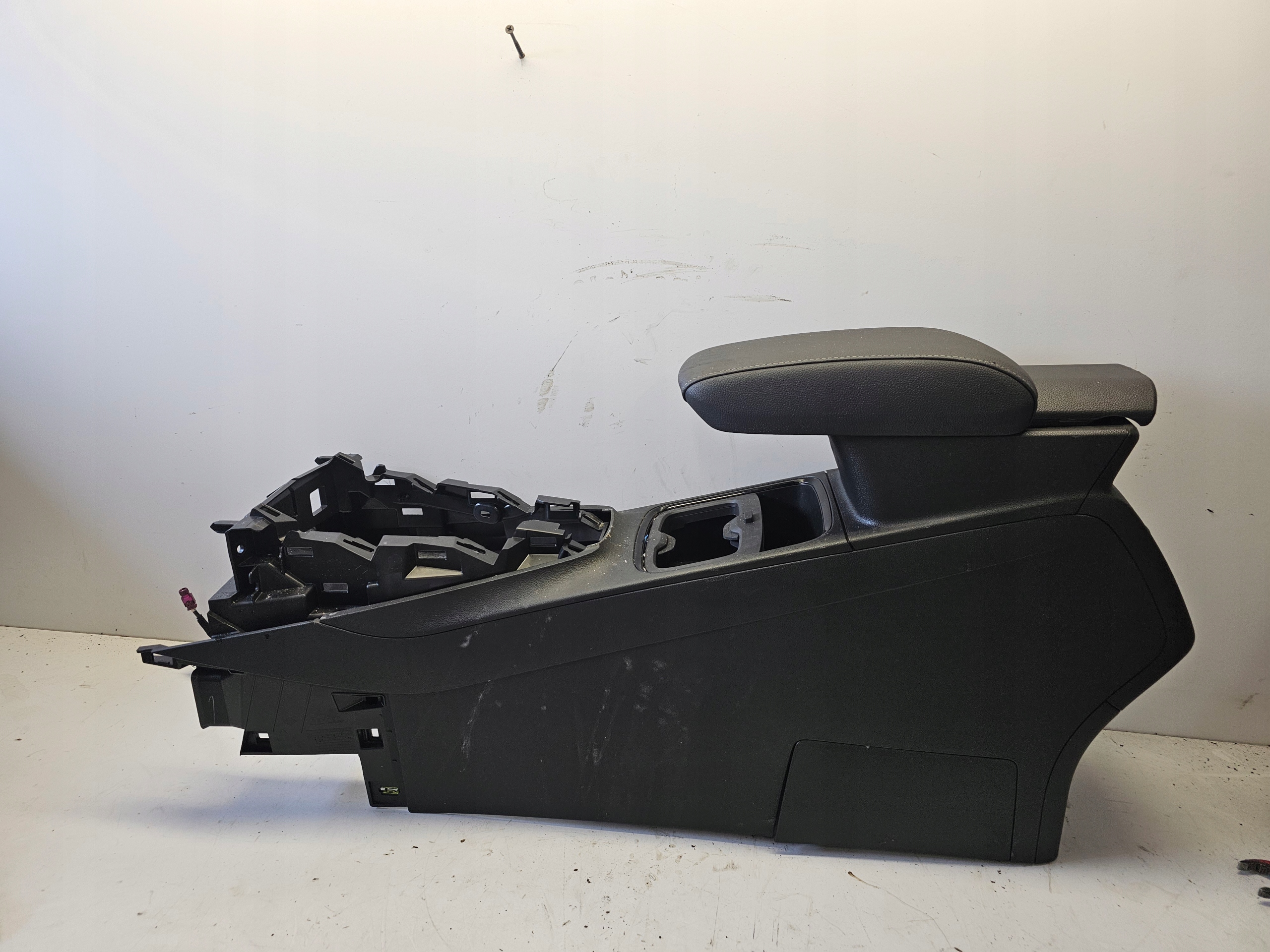 OPEL GRANDLAND X TUNEL central armrest original