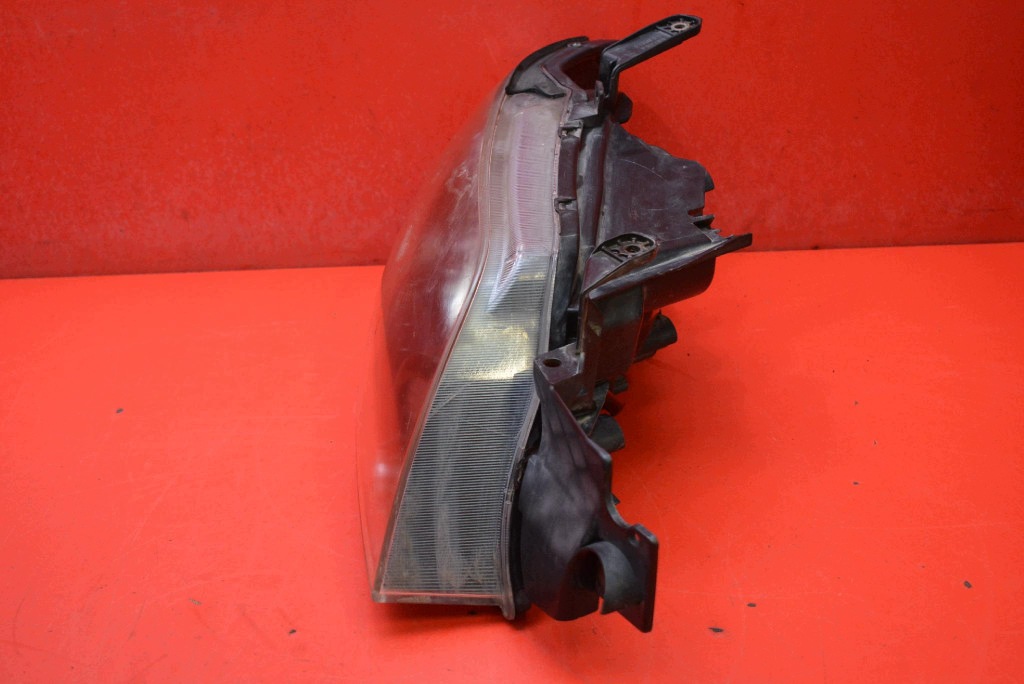 REFLEKTOR right light front EU P3278R MITSUBISHI OUTLANDER 1 and 01-08