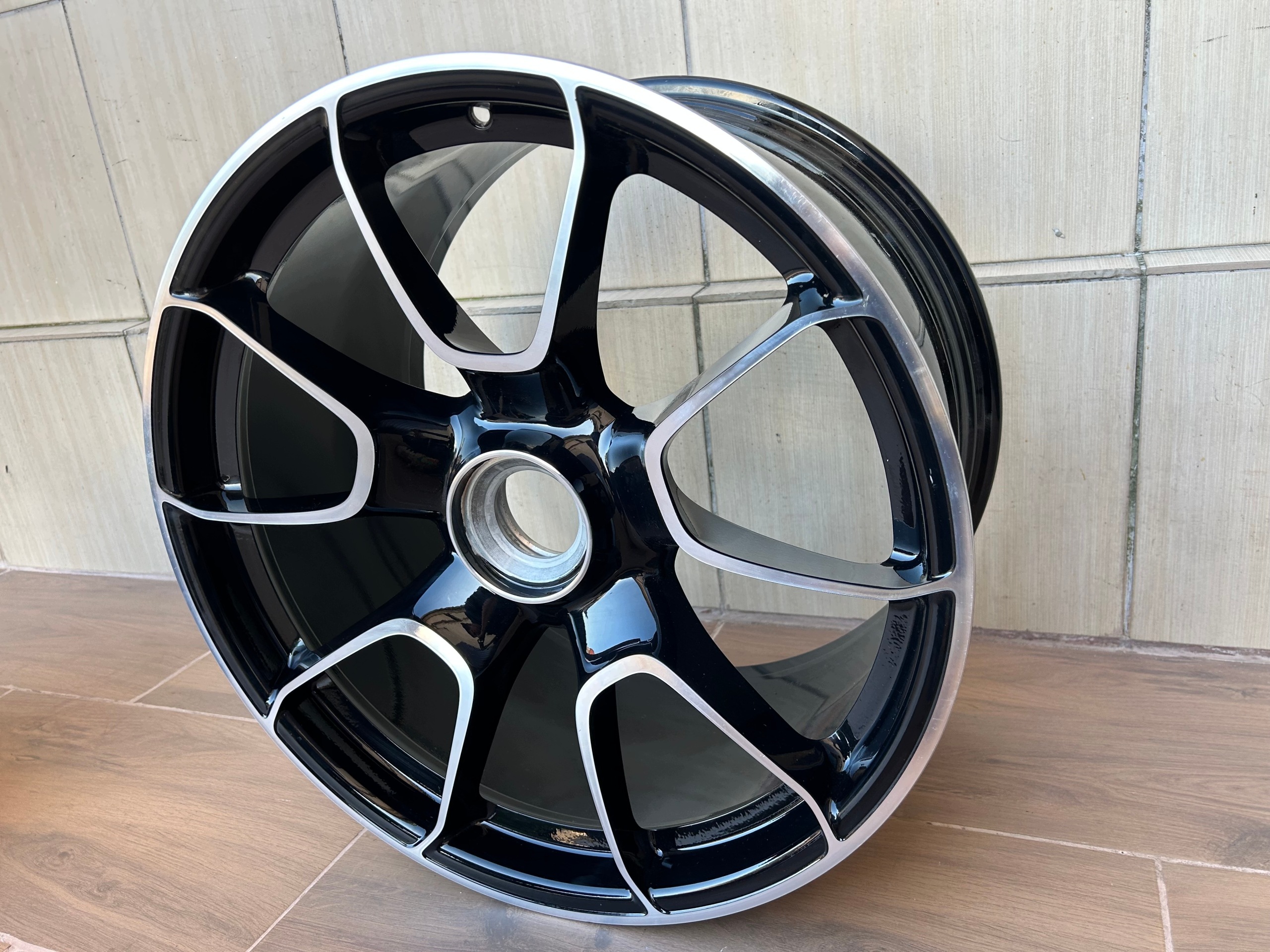 disk zadní Porsche 992 Turbo, S Exclusive design