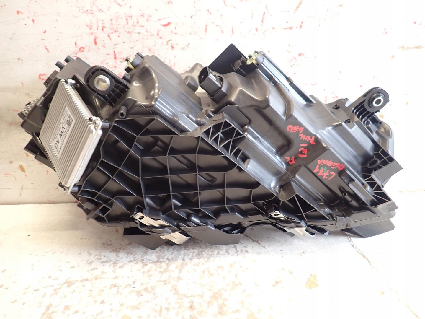 light front front left SKODA OCTAVIA IV LIFT 2024- FULL LED 5E4941035