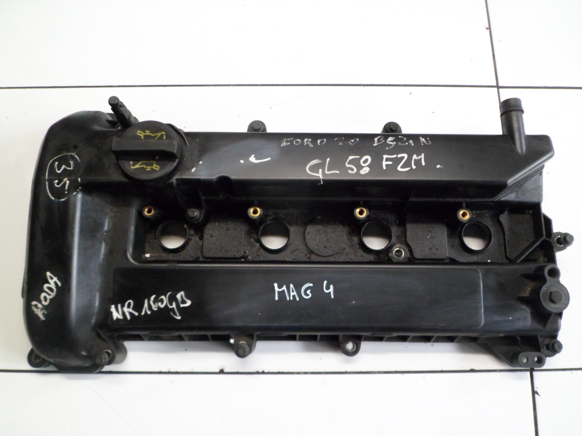 FORD C-MAX 2.0 16V AODA Abdeckung der Ventile 4M5G-6K272-HE