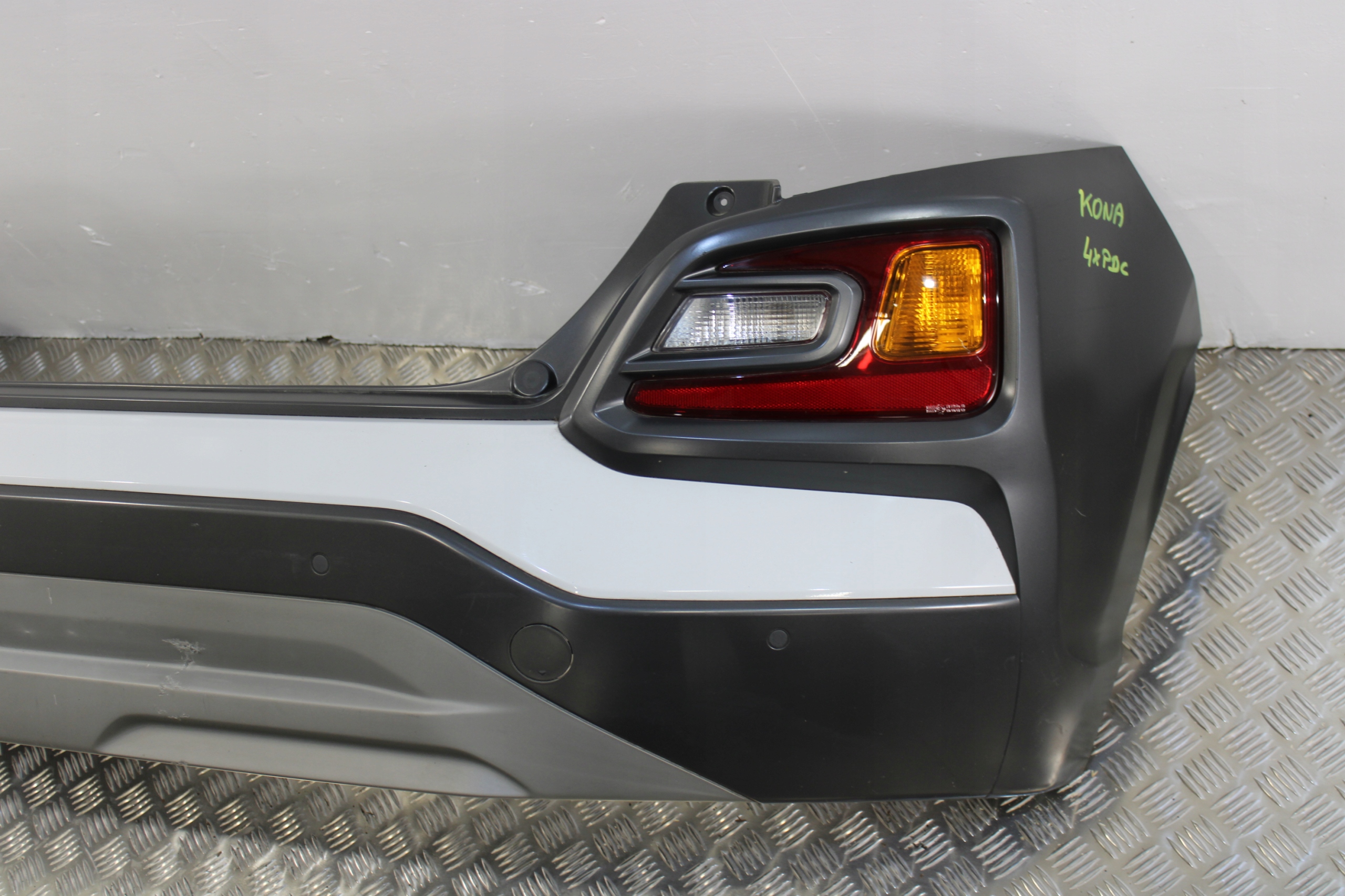 bumper rear part rear 4X PDC HYUNDAI KONA