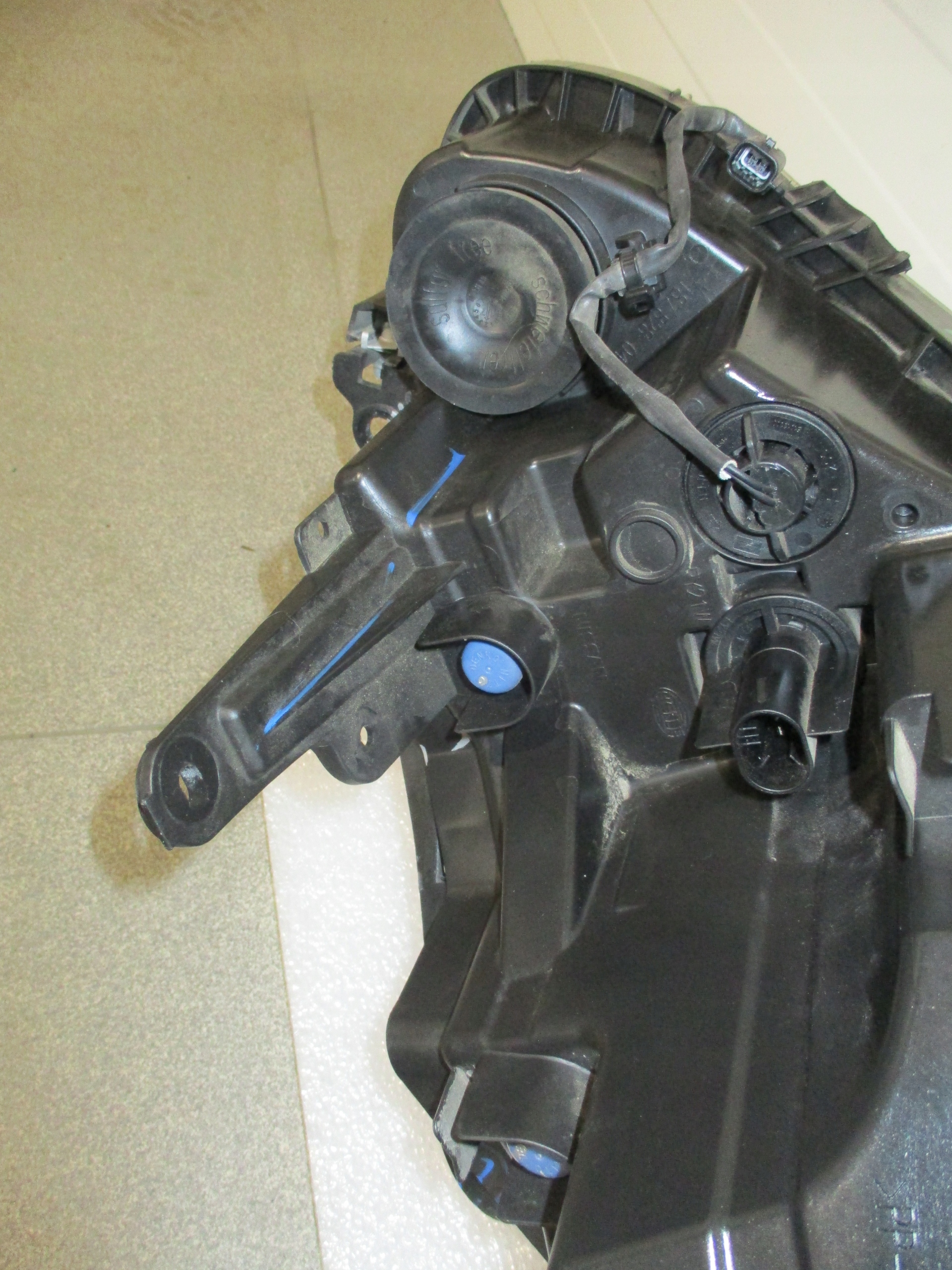 light right front Nissan E-NV 200 14r- 1EL011334-12, 260104FA1A