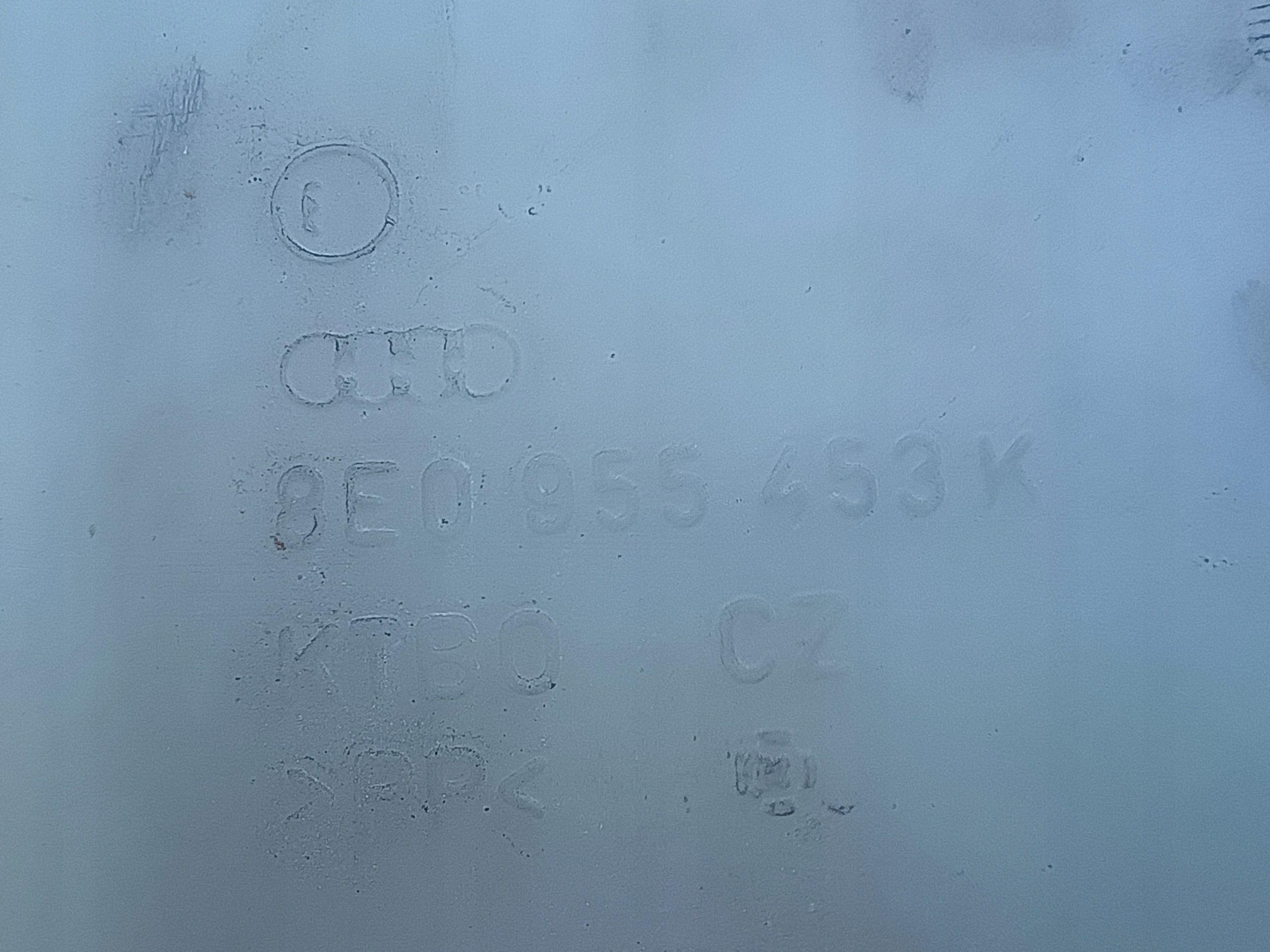 washer fluid tank below XENON 8E0955453 AUDI A4 B6
