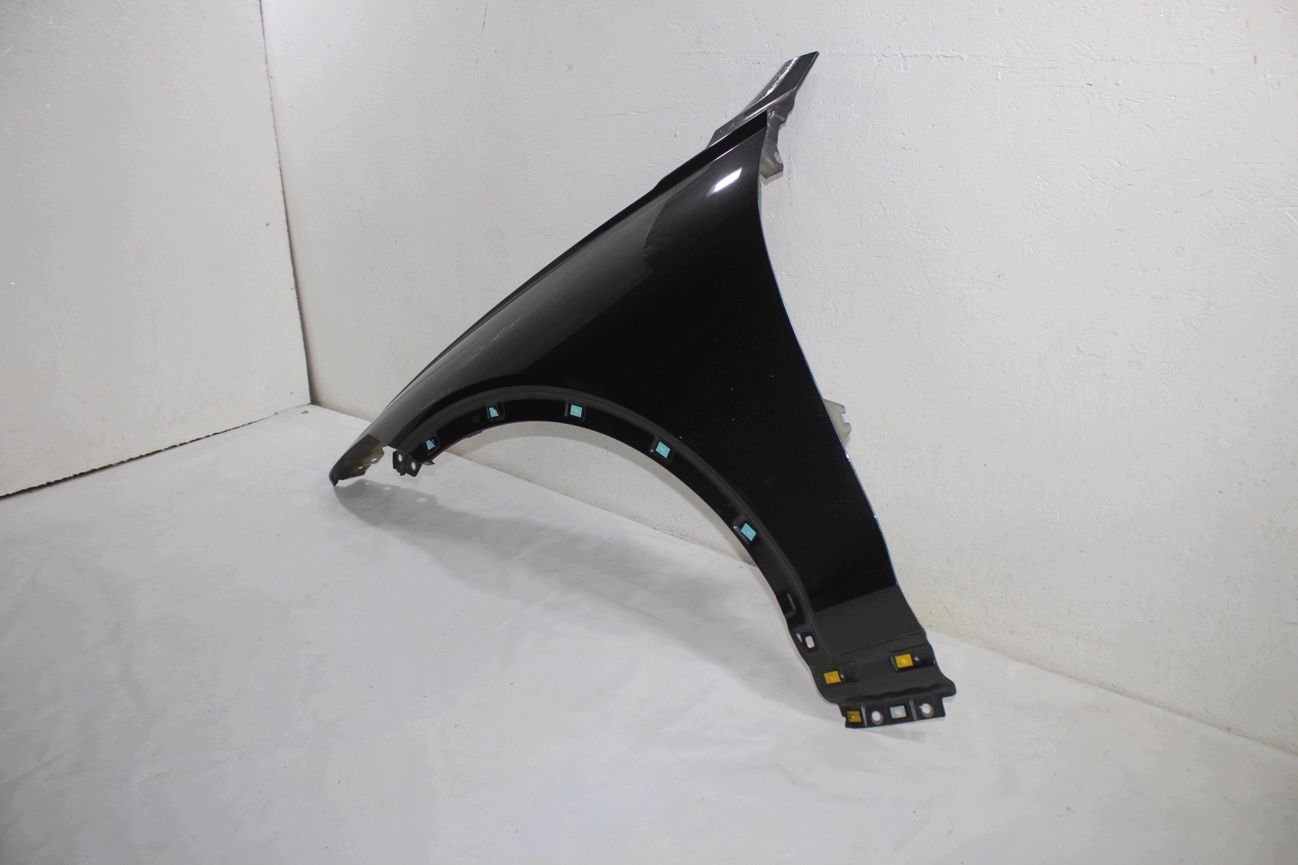 Hyundai Genesis GV70 fender left front front