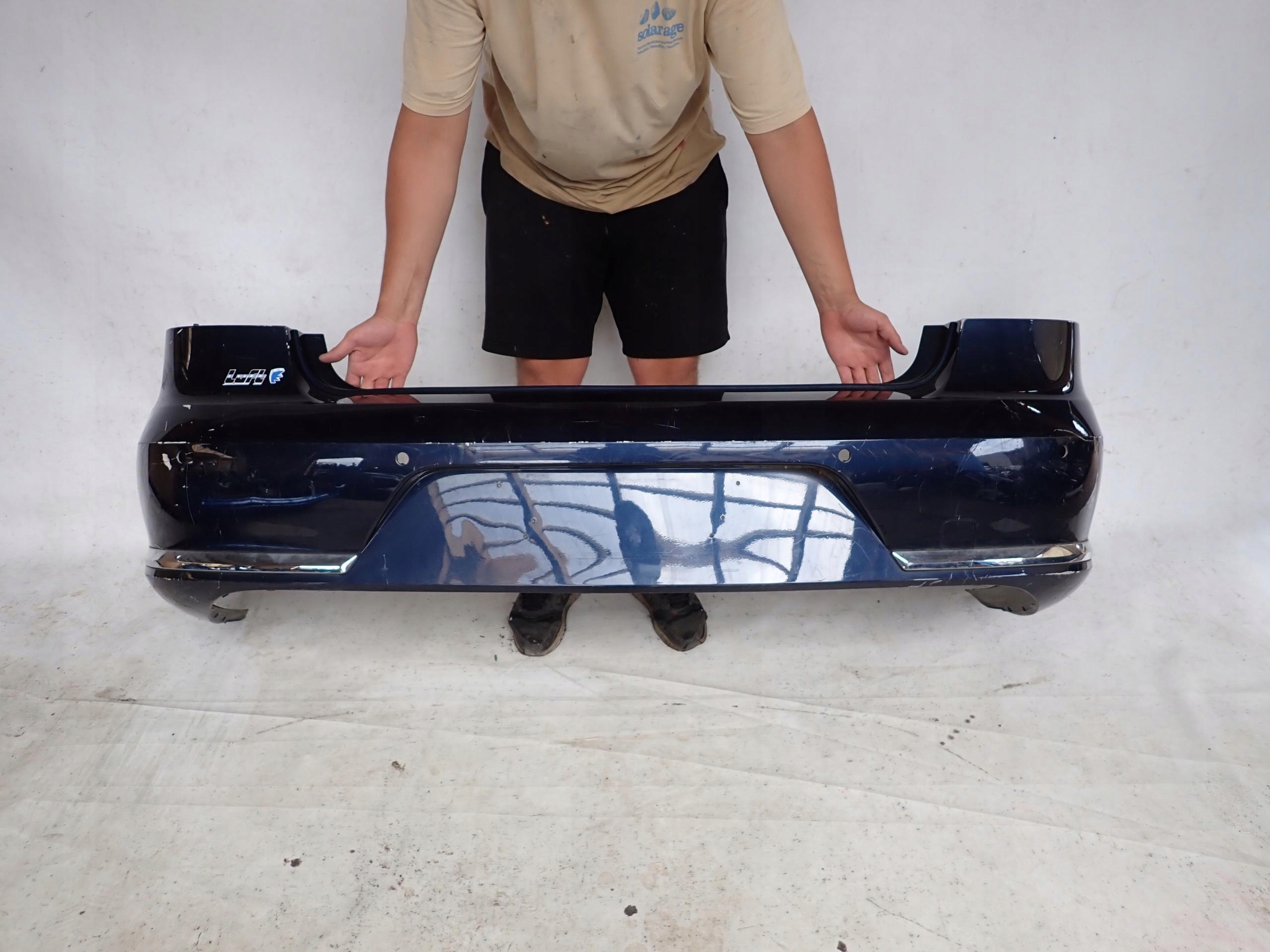 VW PASSAT B7 sedan 10- bumper rear part rear PDC