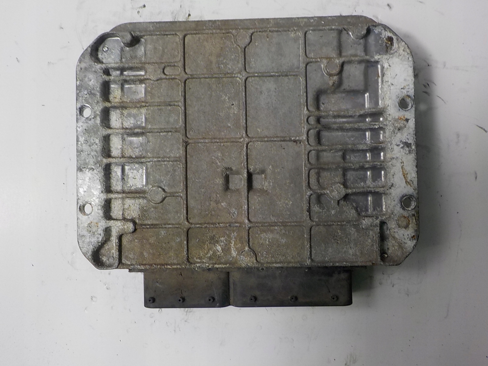 OPEL computer control unit 55572800 MB275800-9922 NU