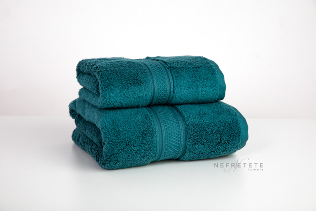 

Nefretete Ręcznik 600 Gsm 50x90 Llama Soft