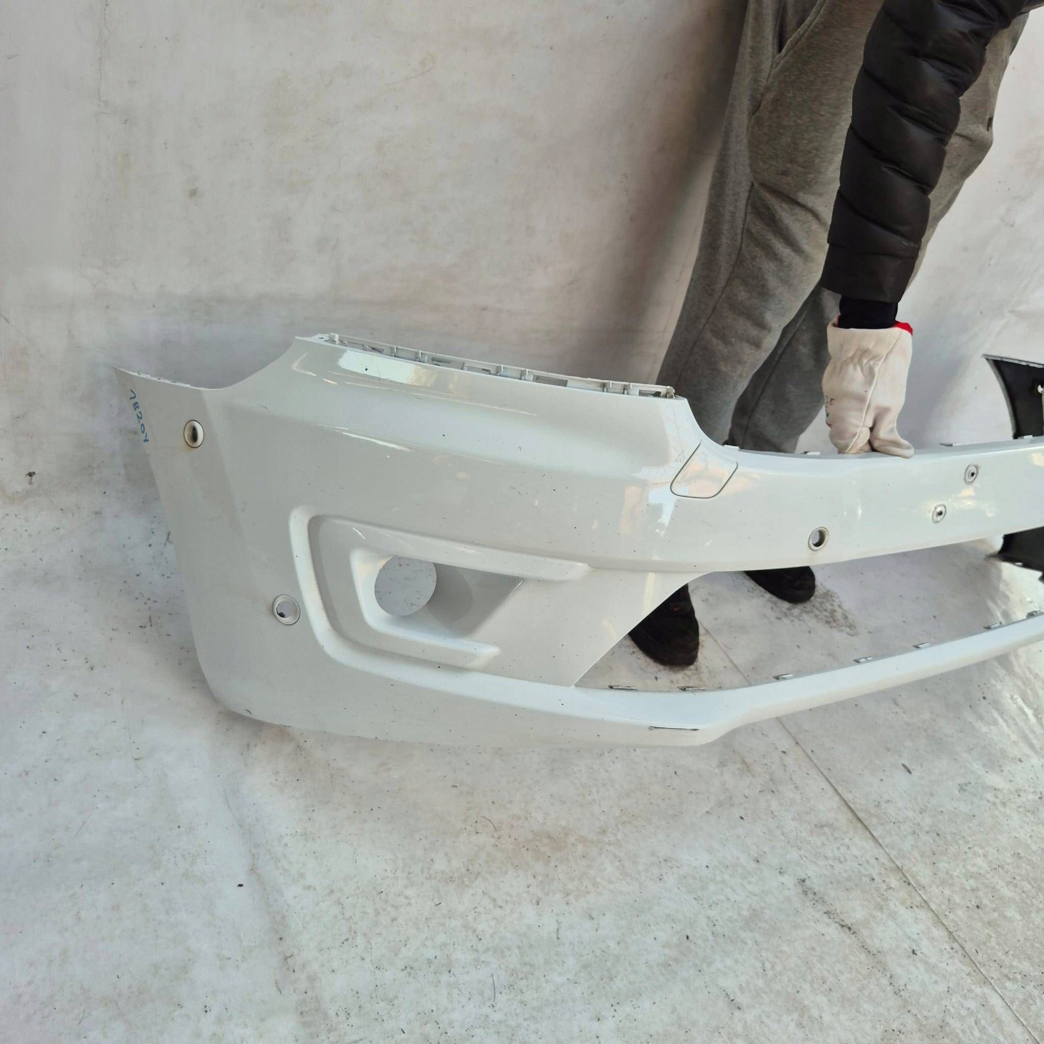 FORD TRANSIT CONNECT II 2 MK2 LIFT 17-21 nárazník předek přední 6XPDC