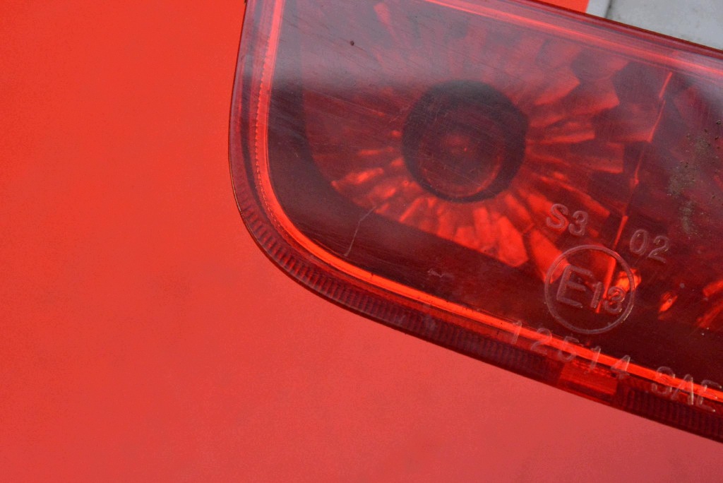 light STOPU STOP 92701-2K0 KIA SOUL 1 and 08-11