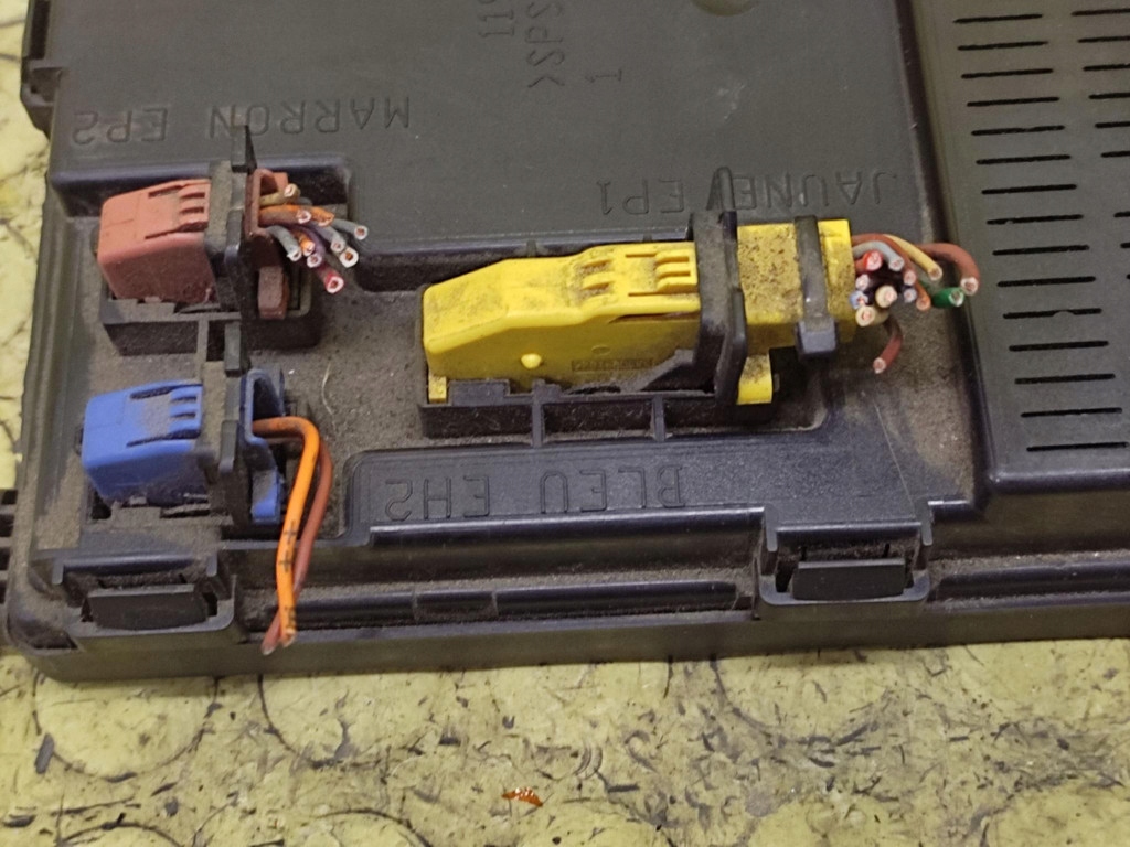 CITROEN XSARA module compartment BSI 9649053680