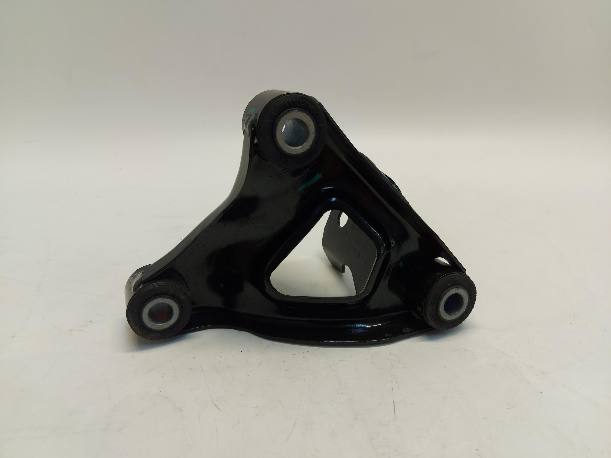 TESLA MODEL 3 LIFT 2024 HIGHLAND engine mount right