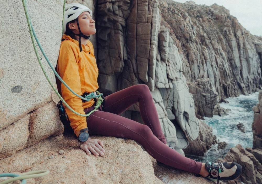 Smartwatch SUUNTO Vertical Titanium Solar Piaskowy Wodoszczelność 100m = WR100