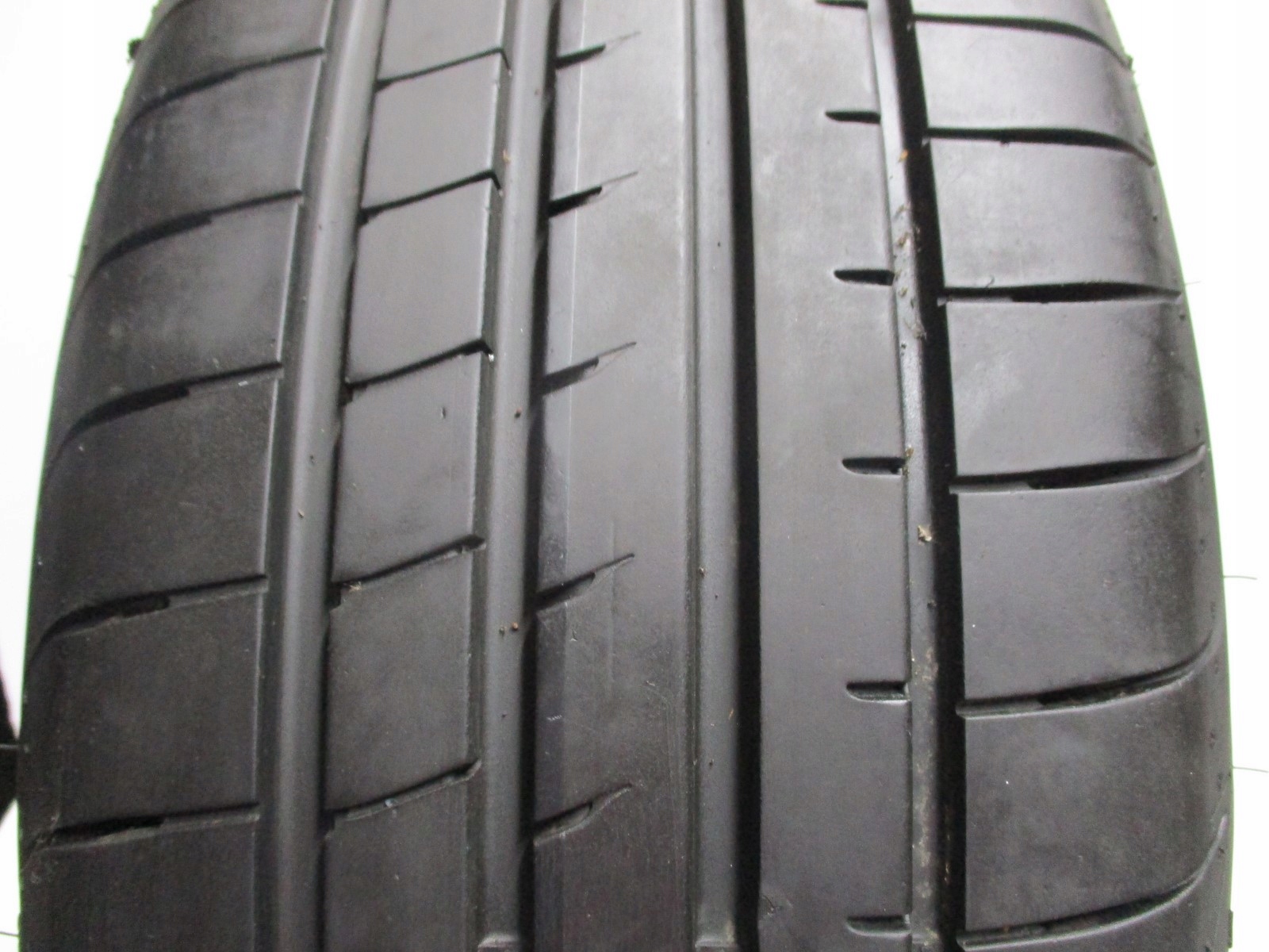 wheels discs tyres Range Rover Evoque R18 6 8 MM