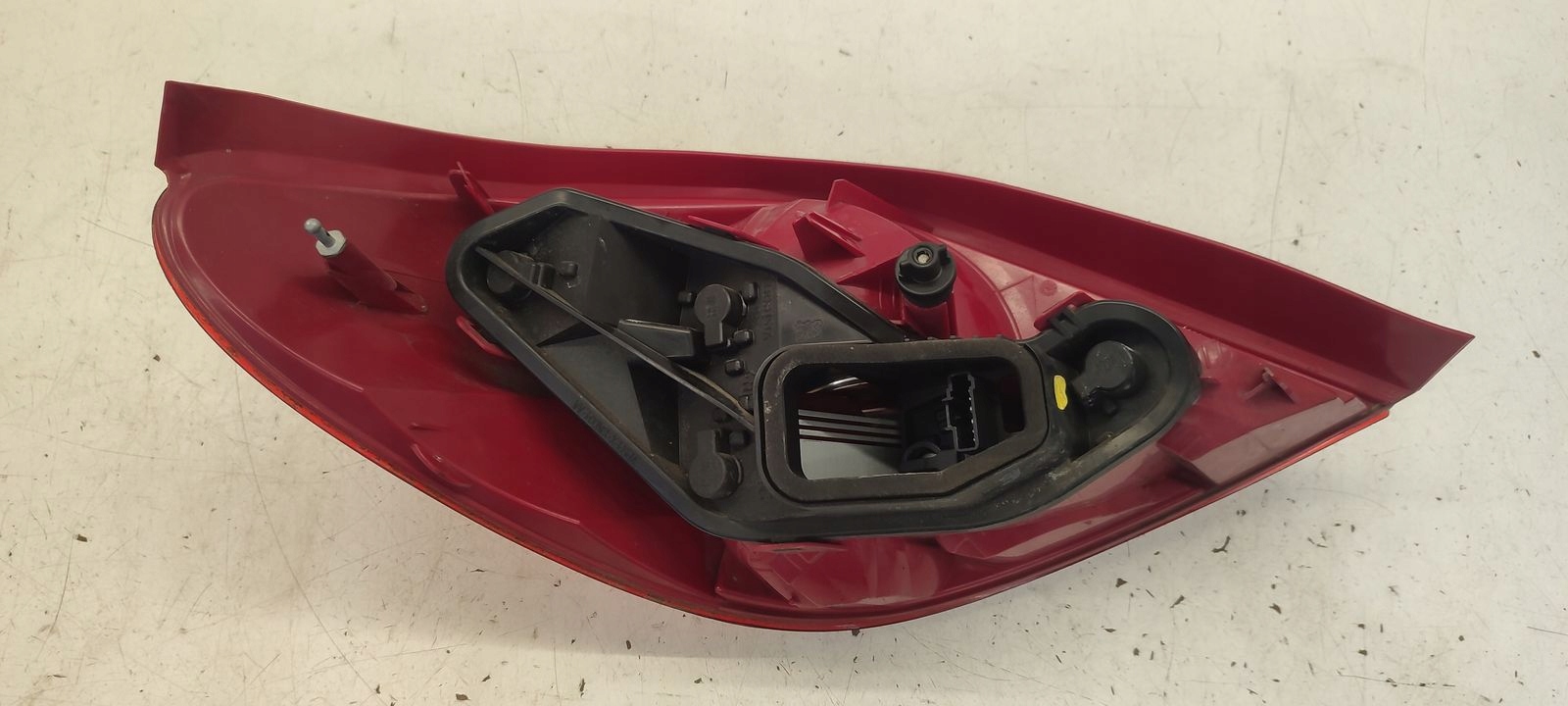 light rear part rear right Peugeot 207 CC