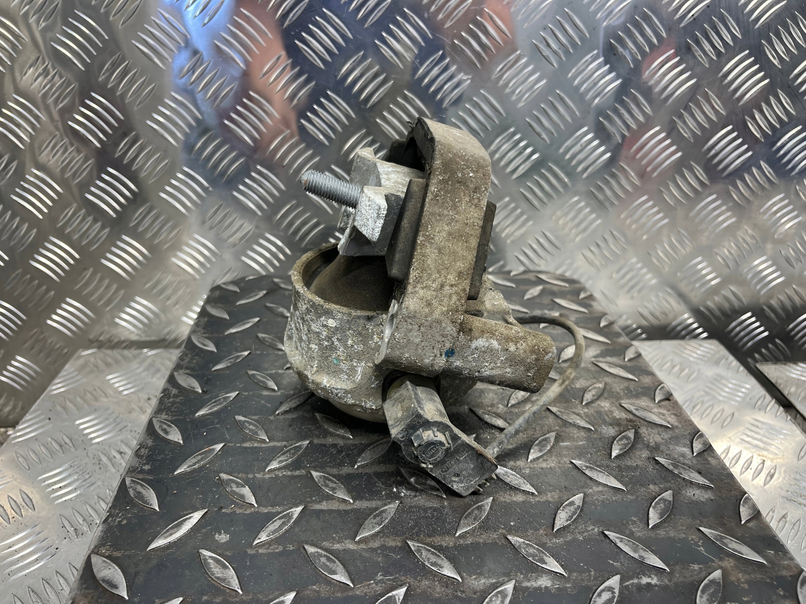 engine mount AUDI A6-C7 MP5161 3.0 TDI