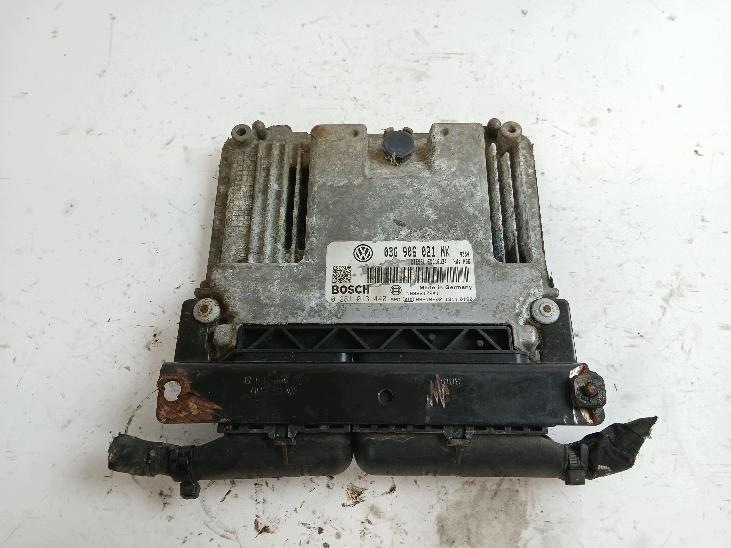 VW PASSAT B6 2.0 TDI unité de commande électronique uce moteur 03G906021NK
