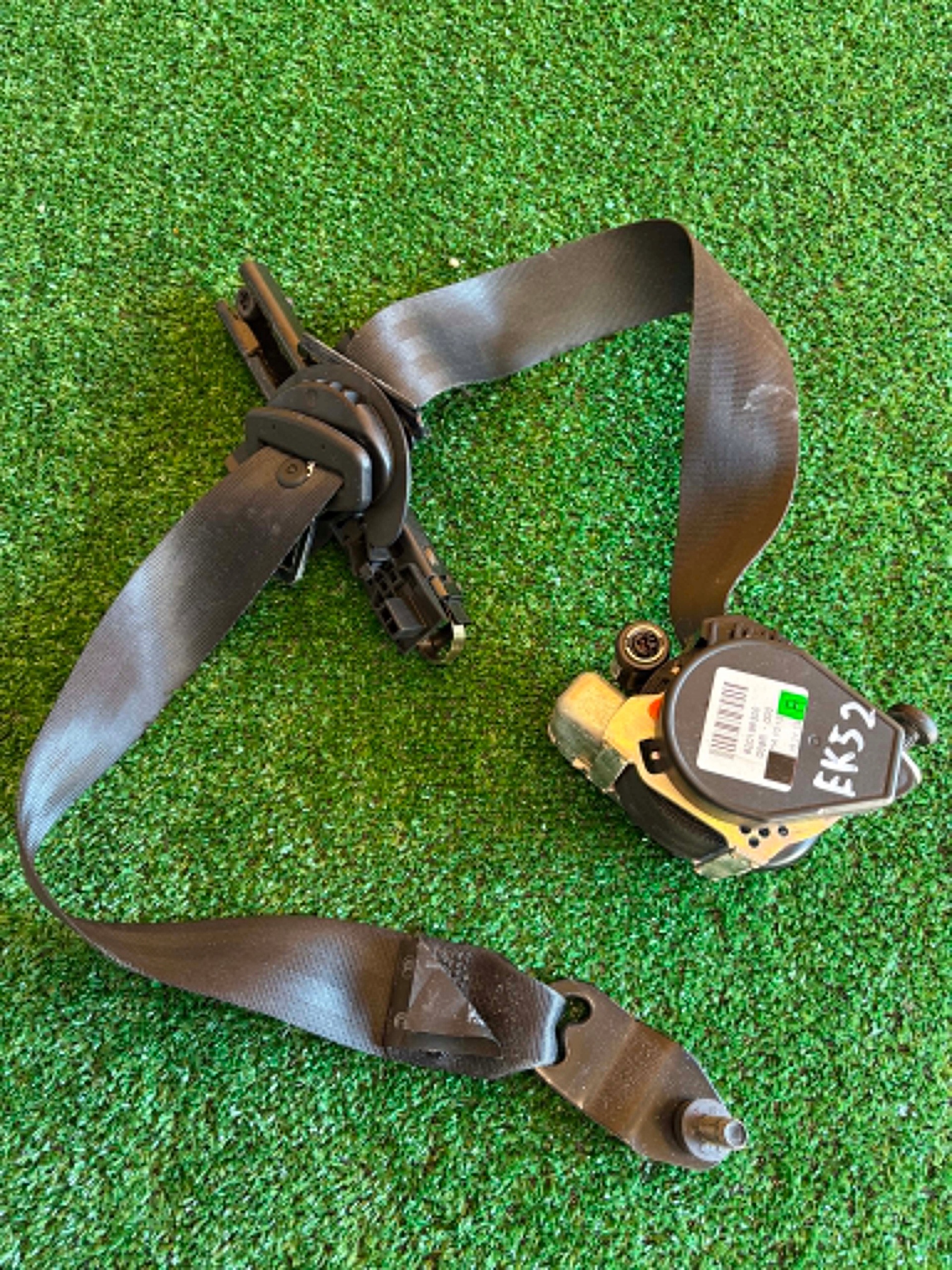 tension belt safety front right front LAND ROVER RANGE ROVER EVOQUE (L538)