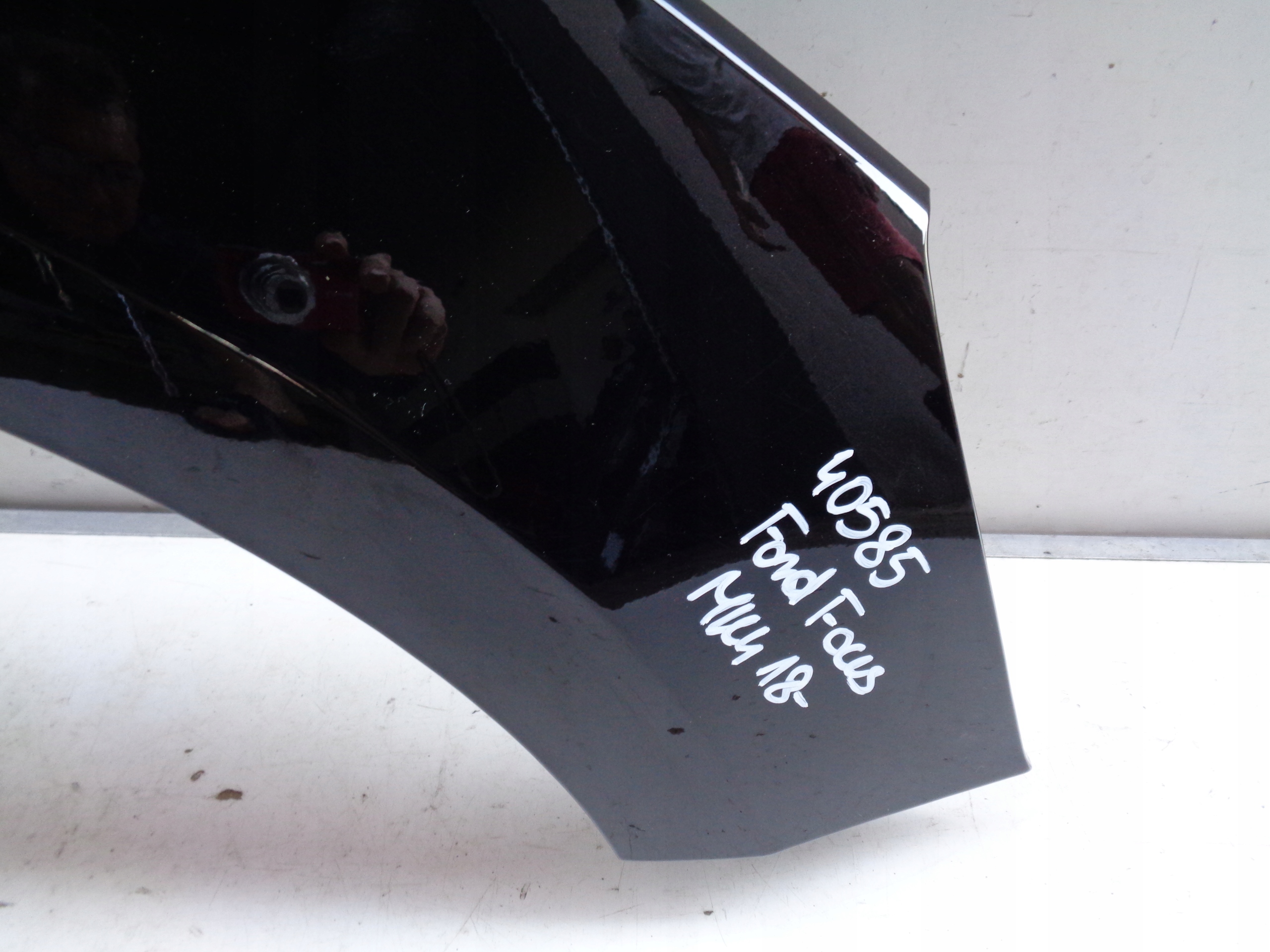 fender right front FORD FOCUS MK4 18- NR 40585
