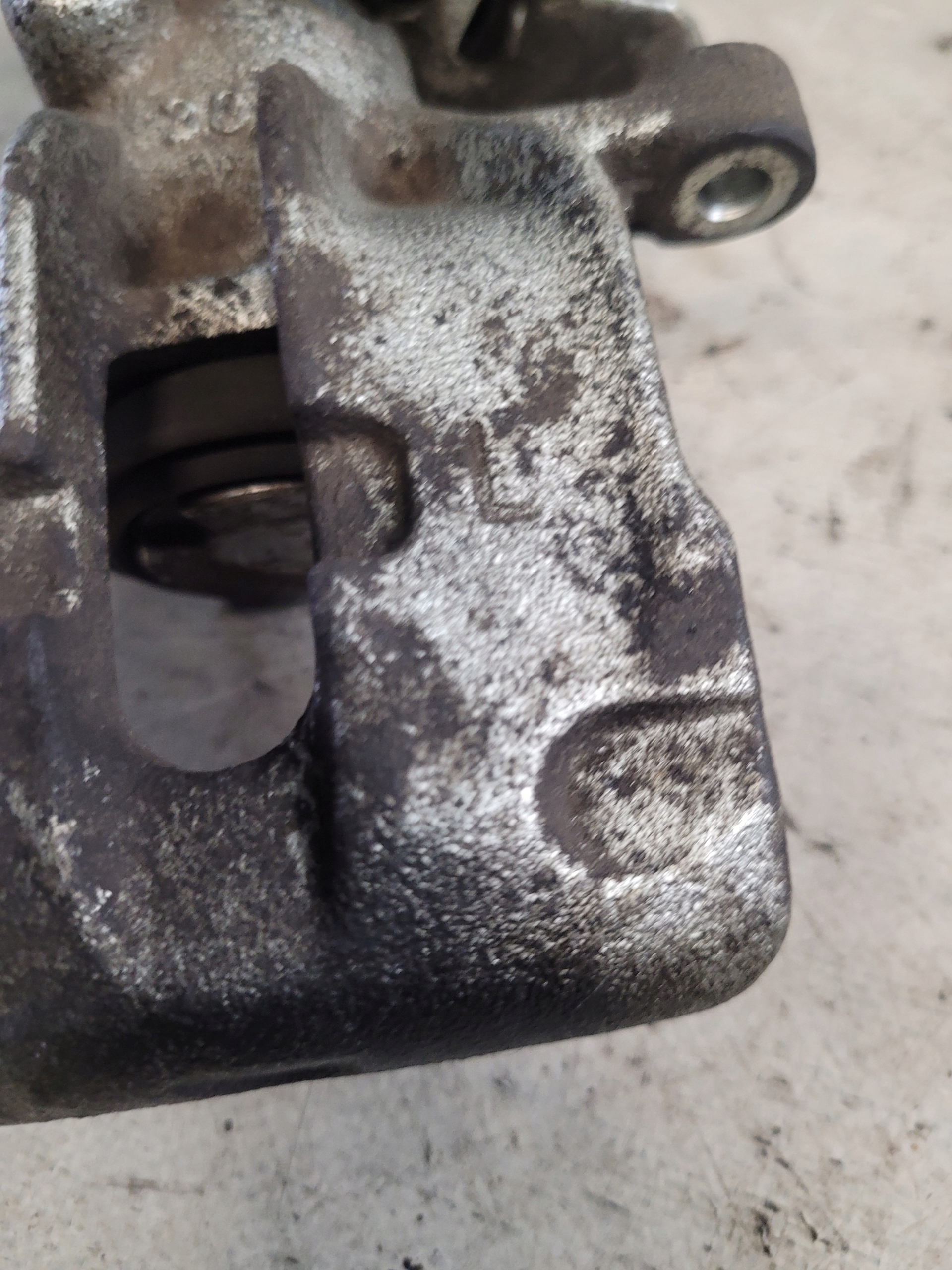 caliper brake left rear part SEAT ALHAMBRA 99r.
