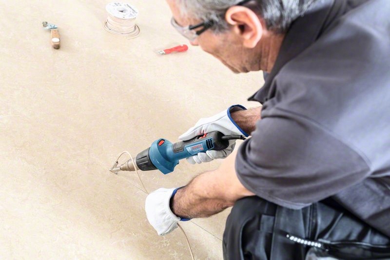 Opalarka, Moc 2000 W