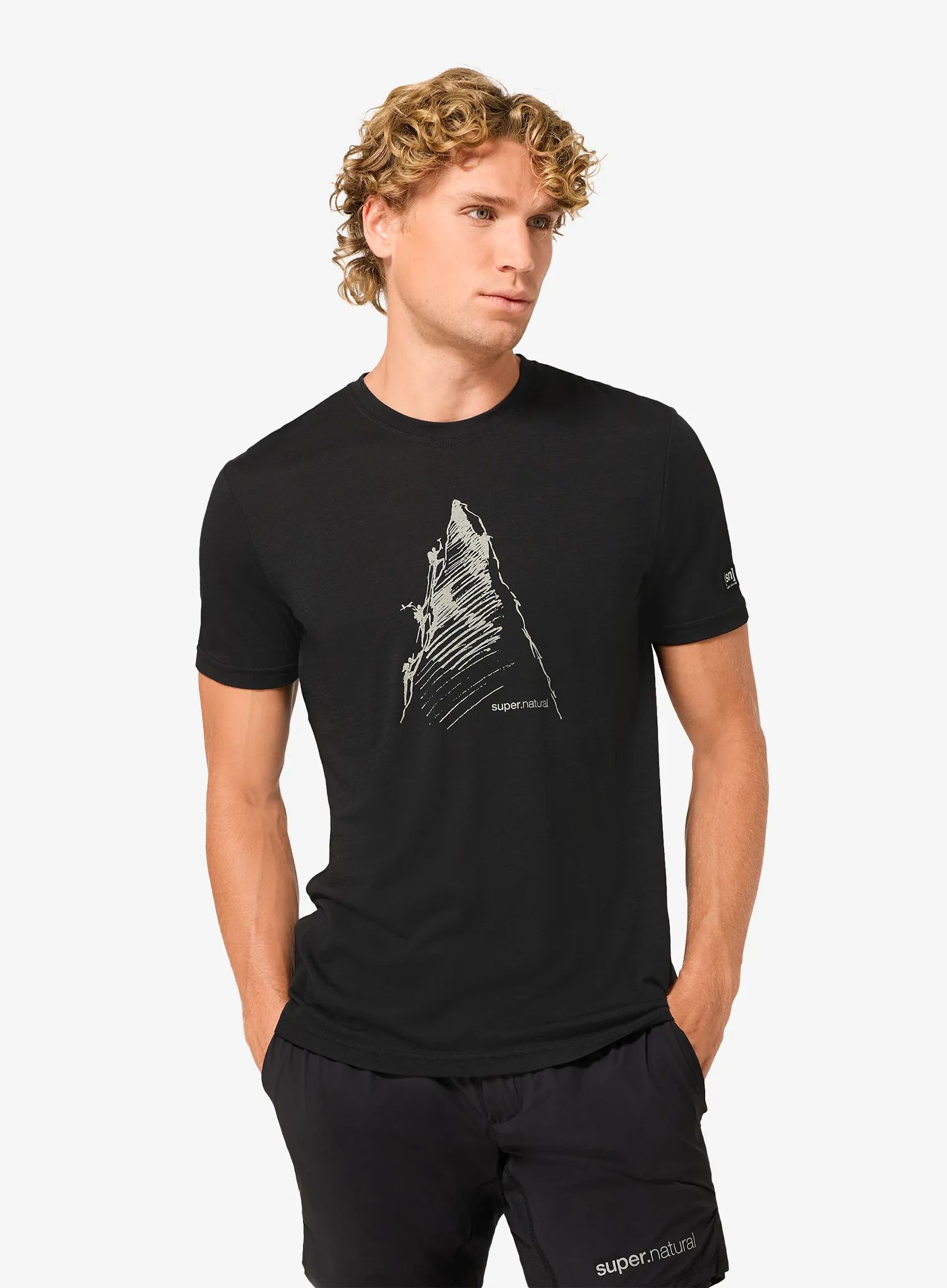 Tričko s potiskem Super.natural Ascenders Tee jet black/f. grey L