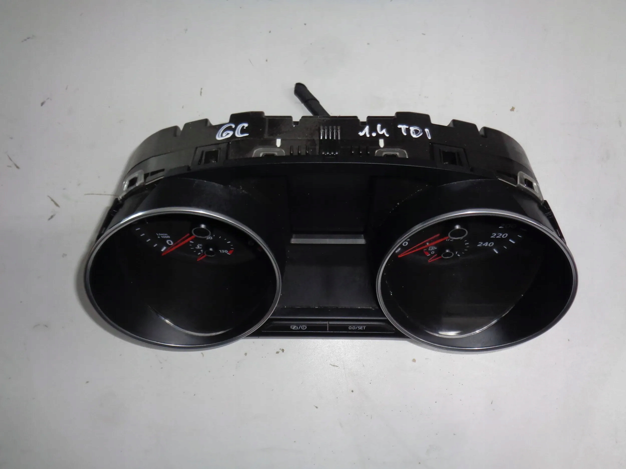 VW POLO V 6C 1.4 TDI dials dials EUROPA 6C0920741C