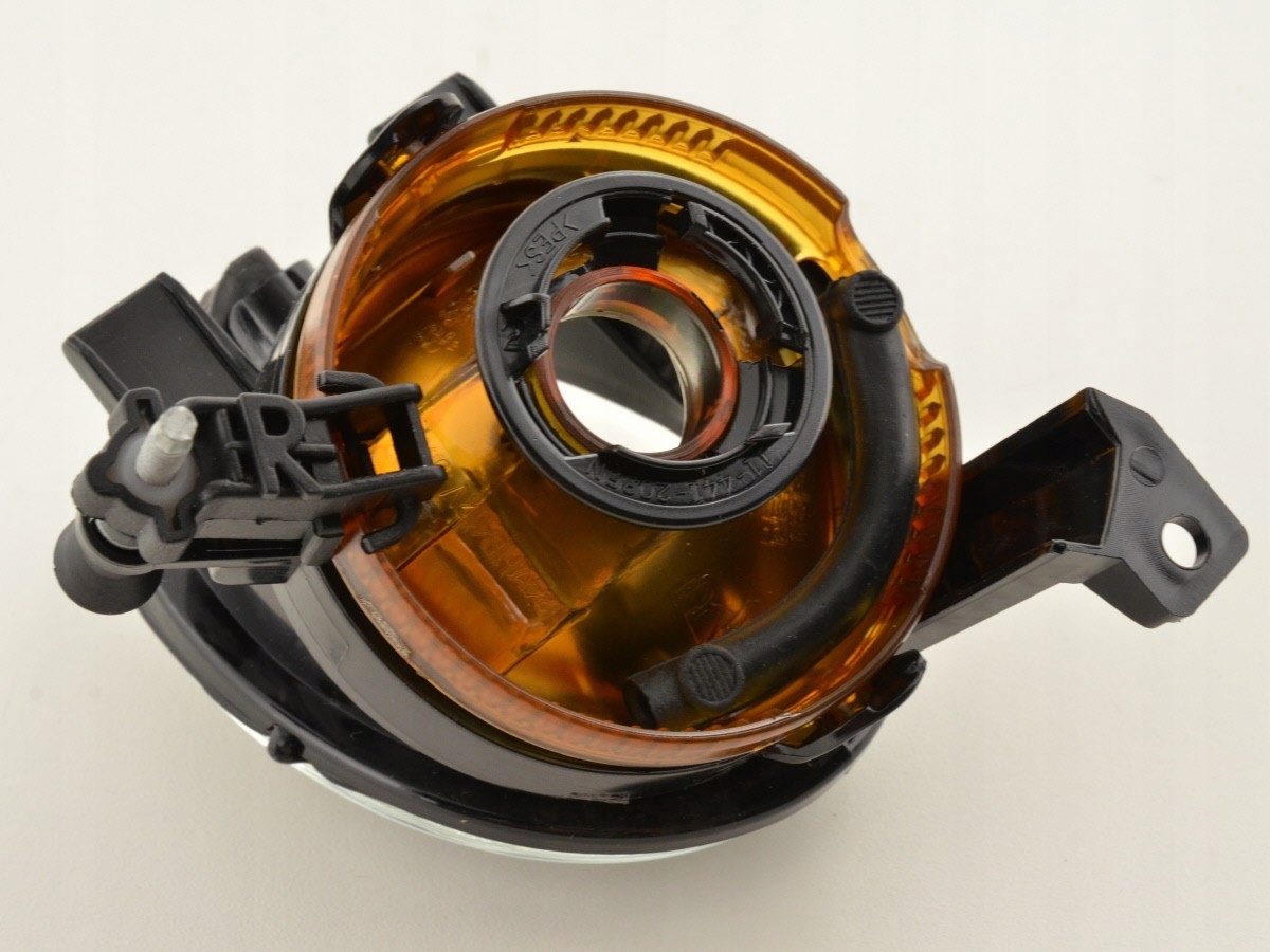 ГАЛОГЕН правый vw Golf 6 08