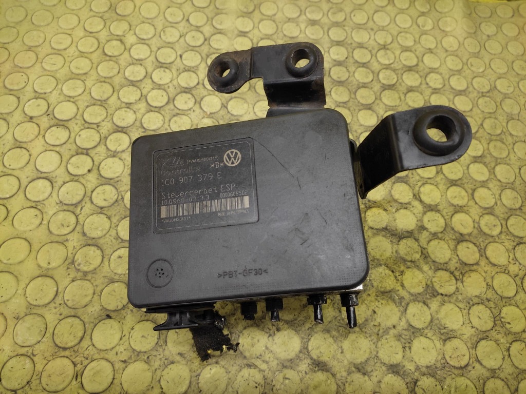 VW GOLF IV Pompa ABS 1J0614517E