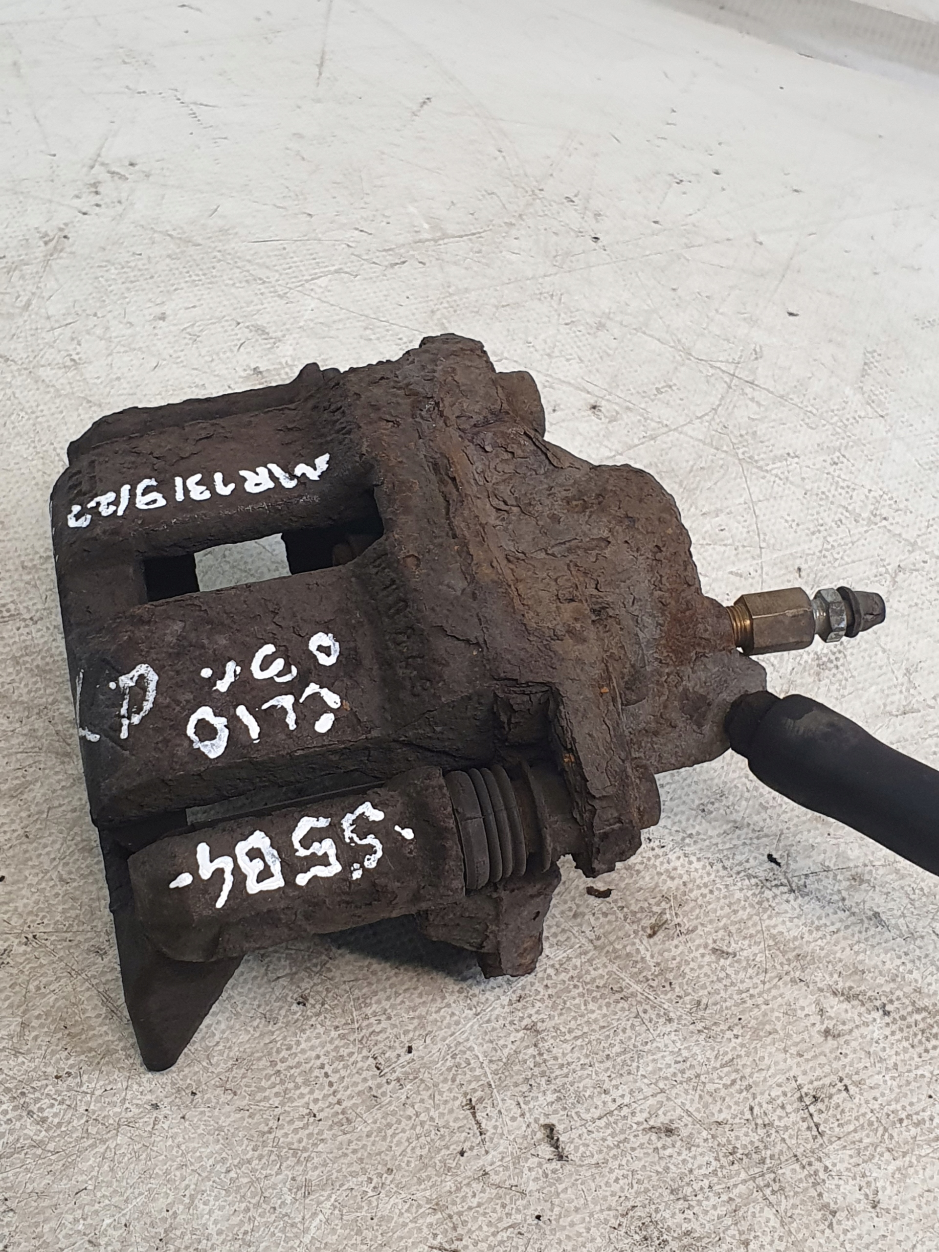 caliper brake left front RENAULT CLIO II 1.5DCI 03r.