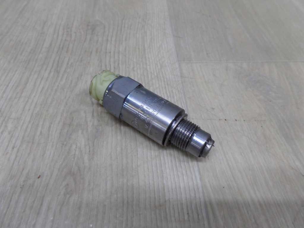 2171.2000 - DAF LF IVECO MIDLUM 00-14 ДАТЧИК ІМПУЛЬСНИЙ ТАХОМЕТР