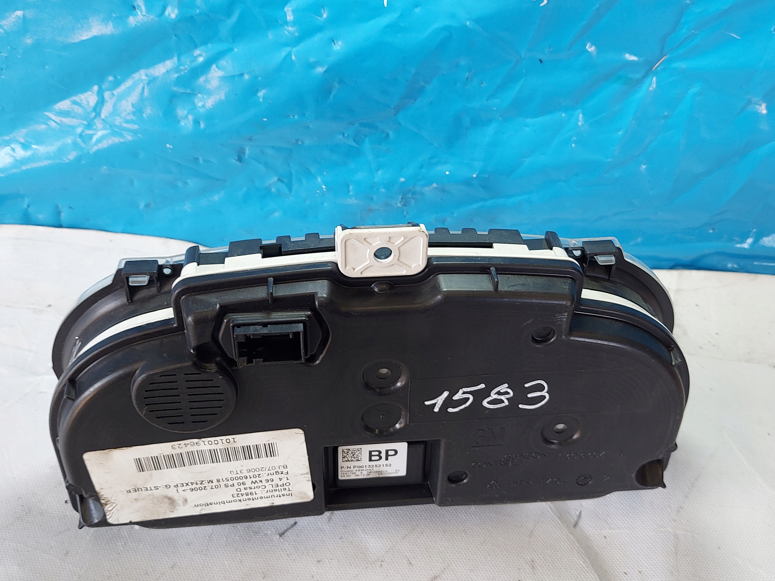 dials clock CORSA D 1.4 B P0013252152