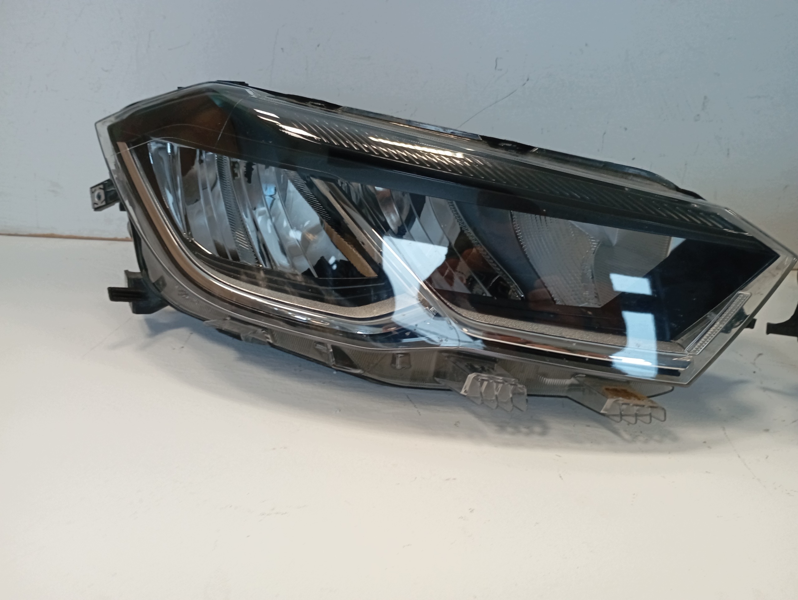 light front FULL LED VW POLO 2G0 2G1941006D 2G1941005D
