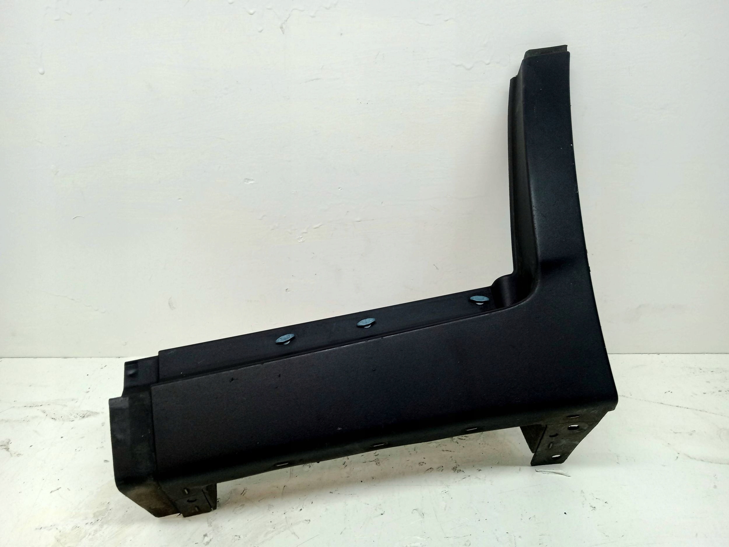 CHEVROLET TRAX moulding threshold left rear 95161803 2013R