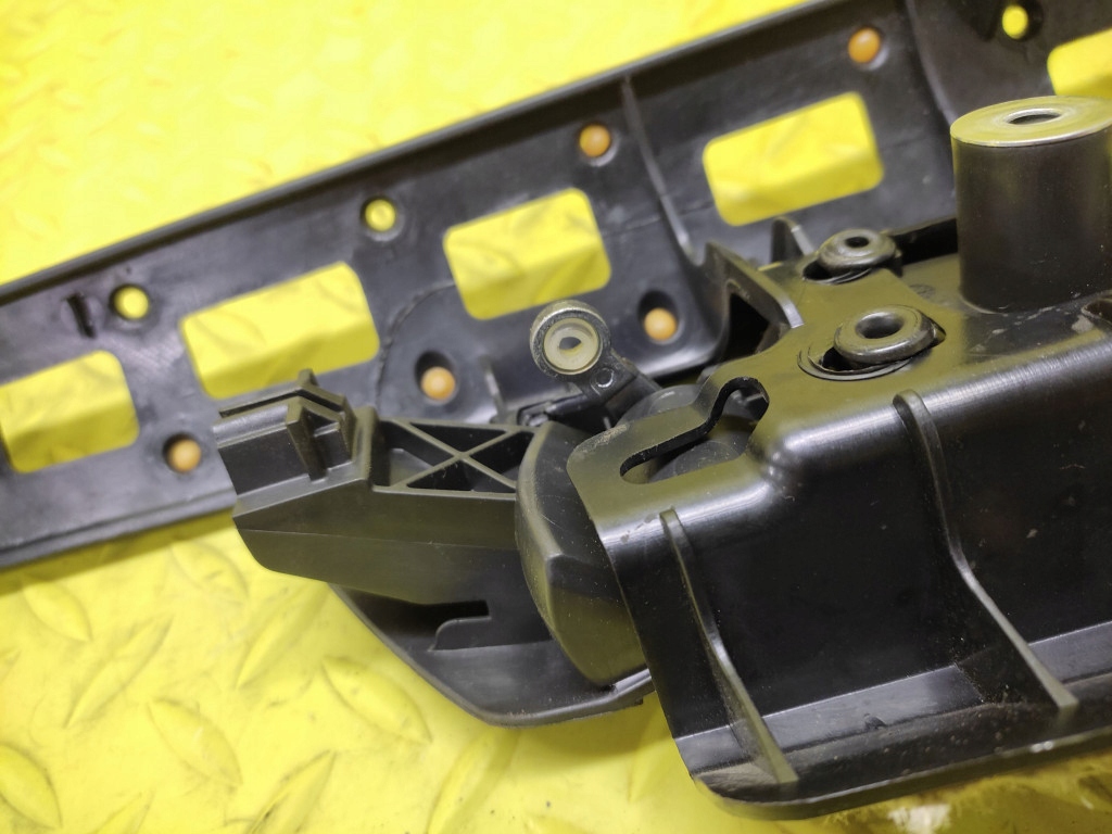 OPEL ZAFIRA B handle inner right rear part