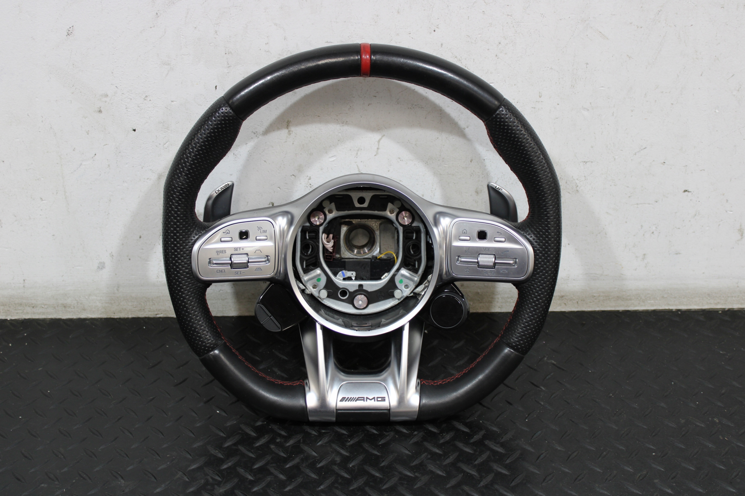 lenkrad MULTIFUNKCJA CLA 35 W118 II 2 AMG 35