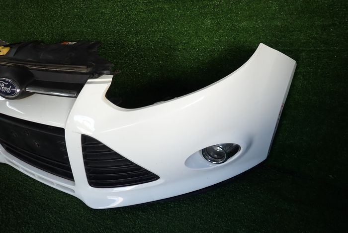 FORD FOCUS MK3 III 10- front bumper front