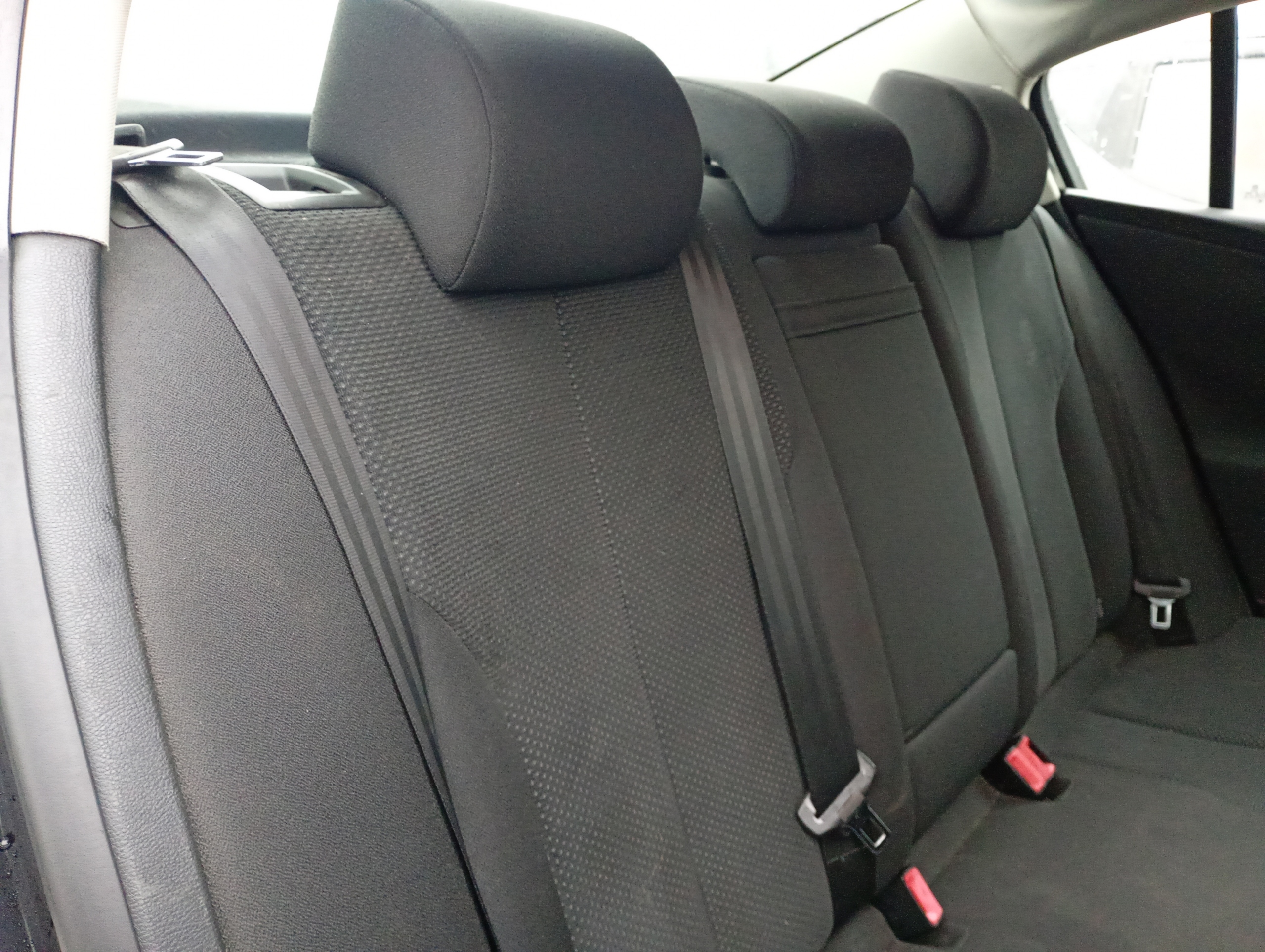 VW Passat B6 05-10 Sitz hinten heck