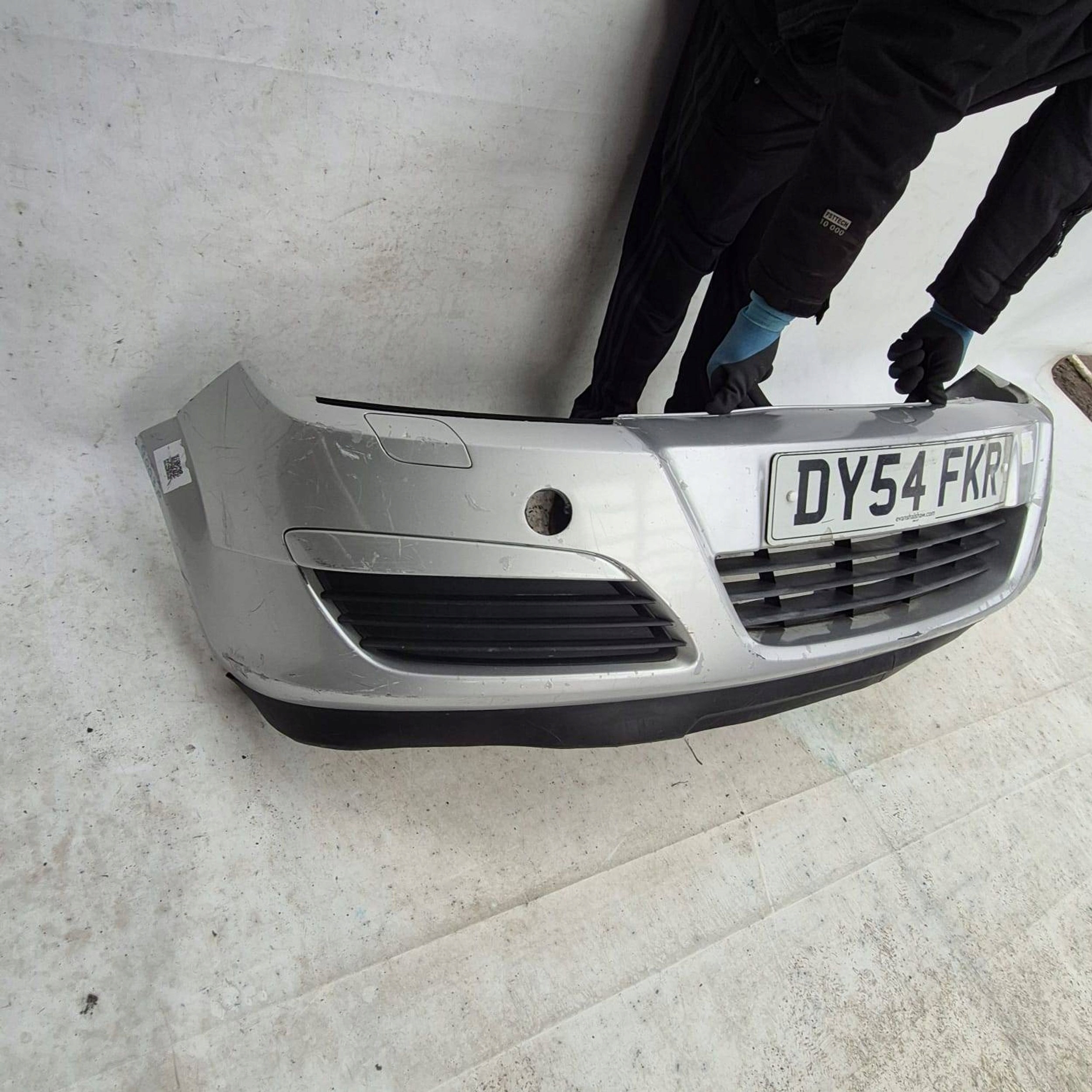 OPEL ASTRA III 3 H 04-07 bumper front front washer